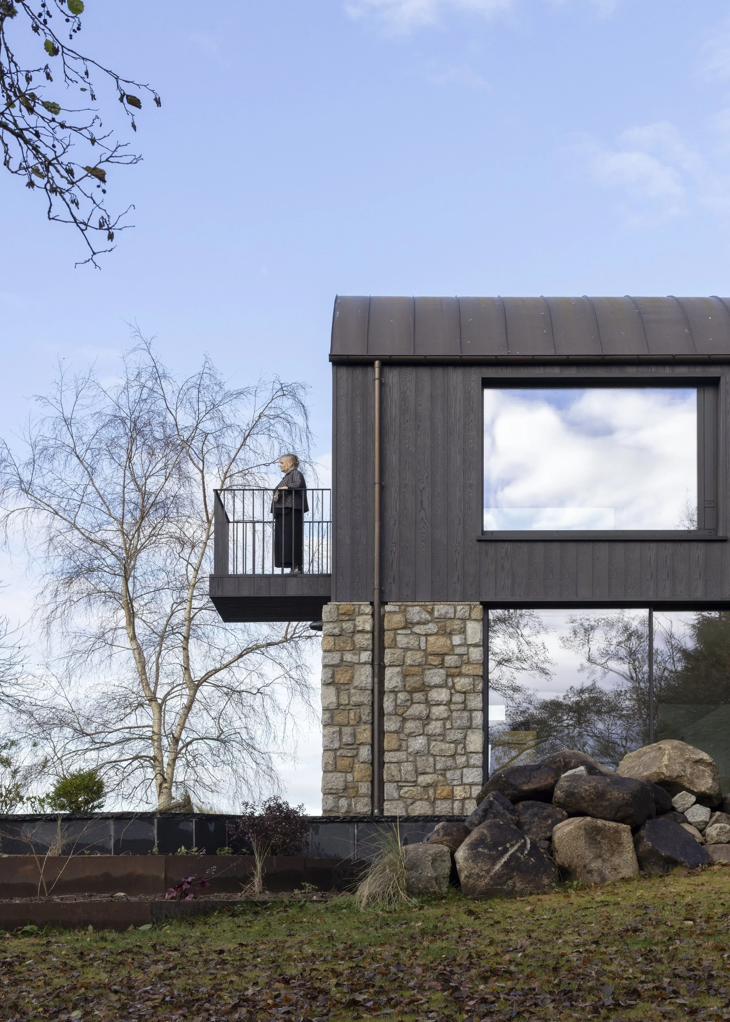 SL_Image3_AislingMcCoy_Publicity Photo.jpg