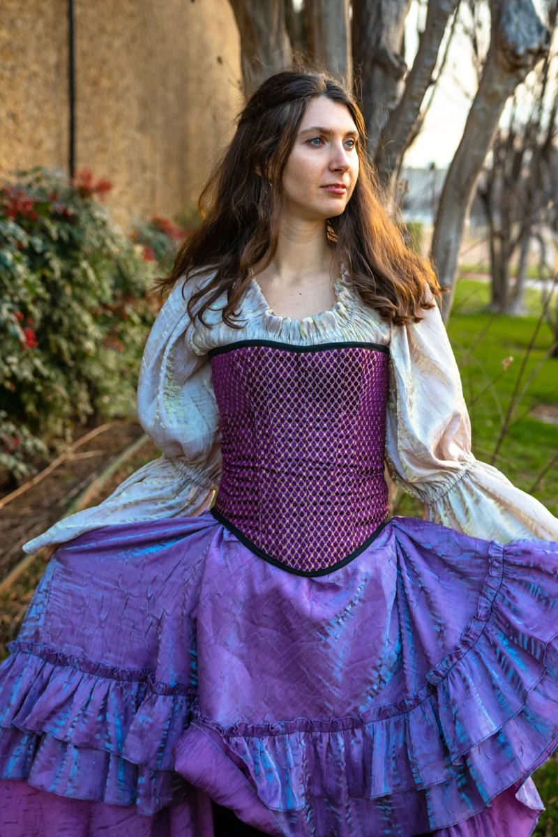 light_purple_saloon_skirt.jpg