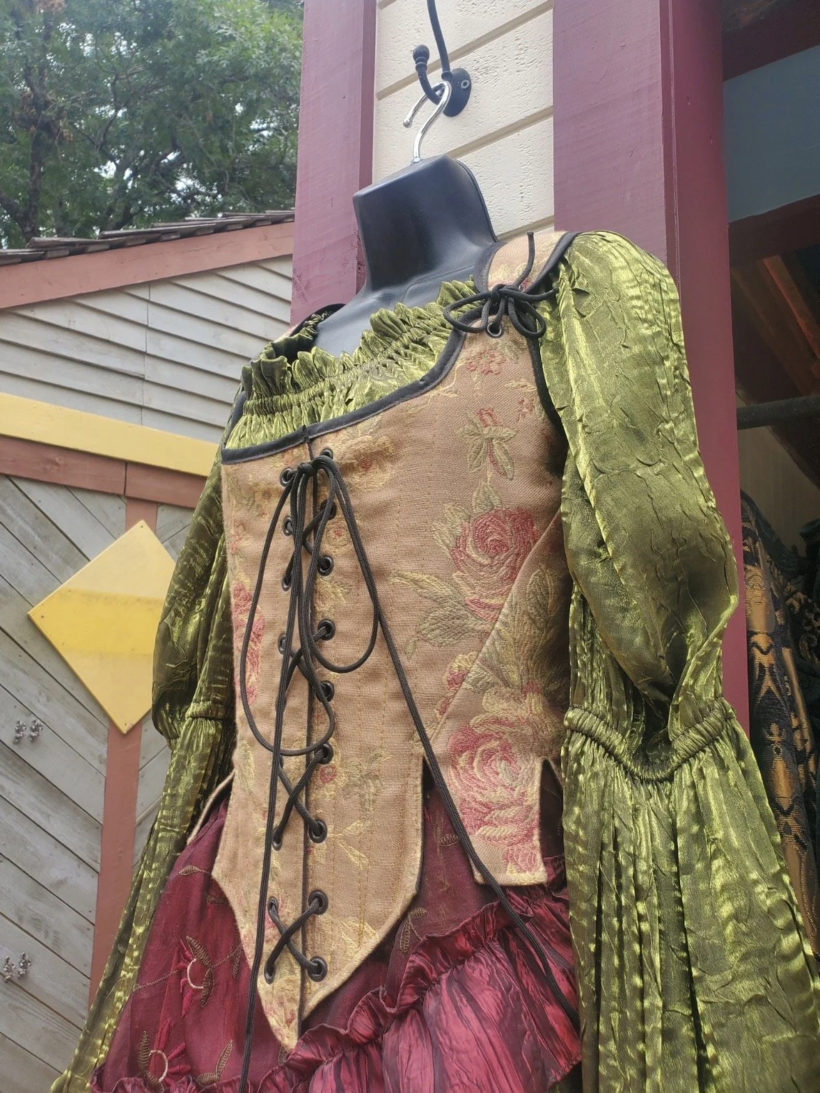Pirate Corset Tan with roses