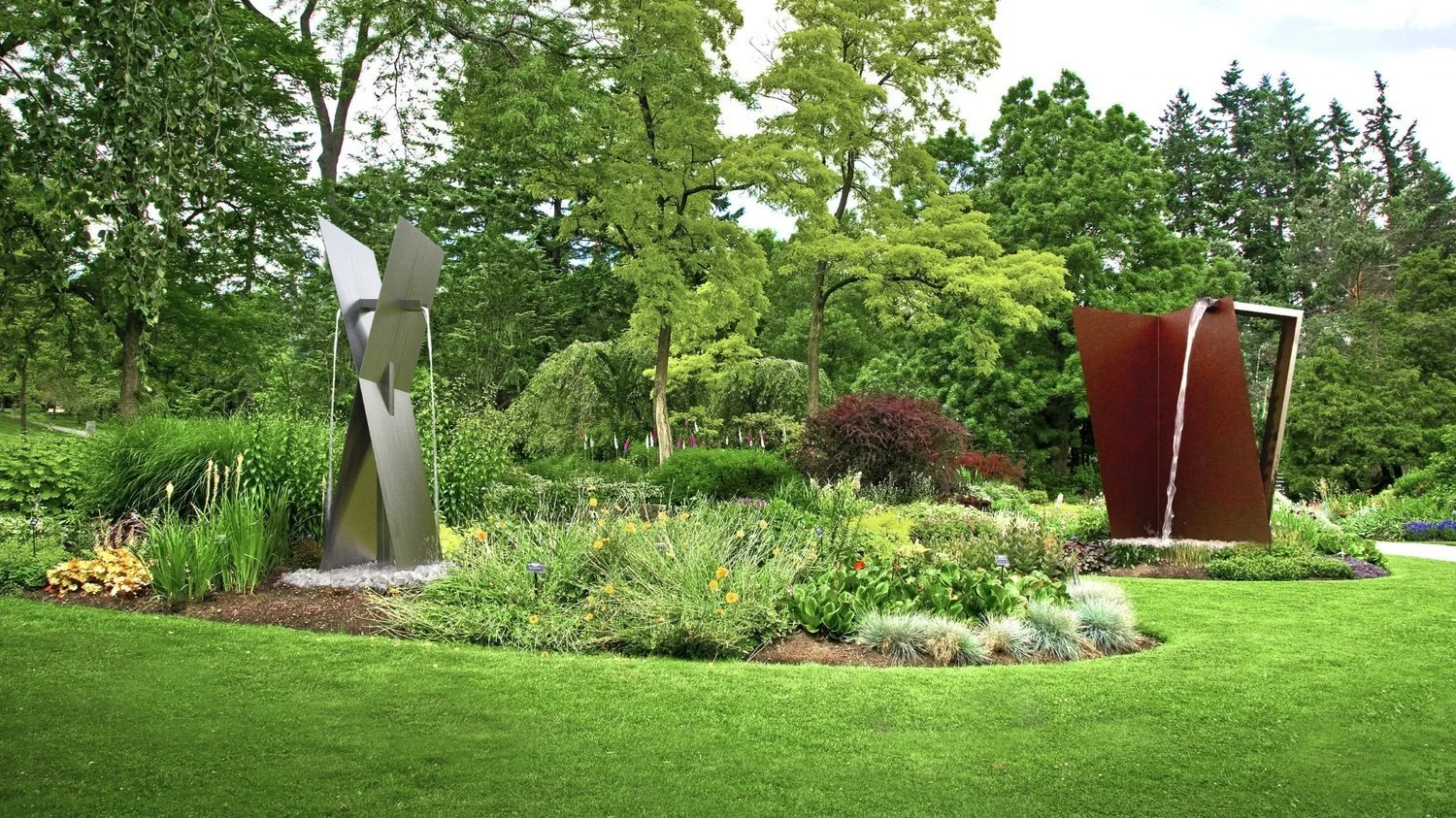Modfountain_park_04.jpg