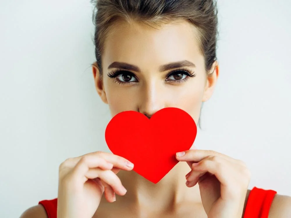 El corazón de las mujeres late más rápido que el de los hombres