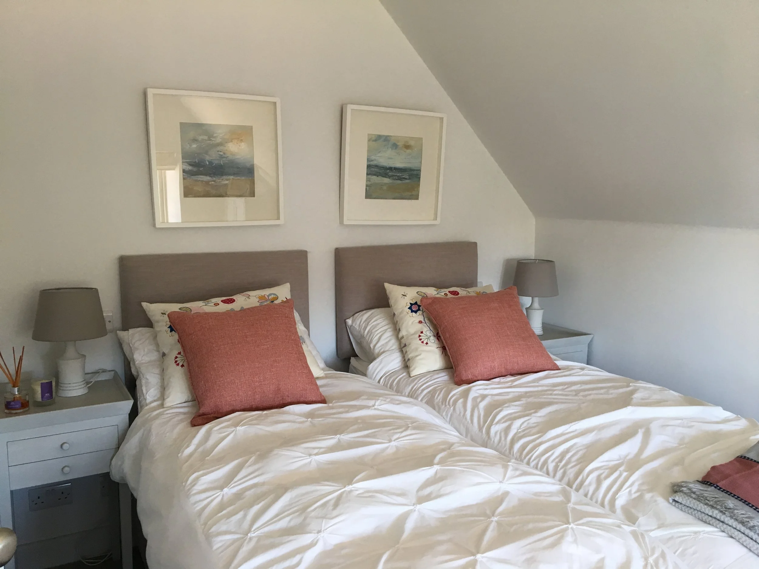 Zip and link King/Twin Bedroom