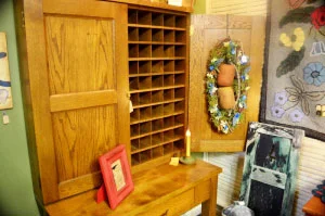 2012-09-cabinet-with-cubbies-800x530.jpg