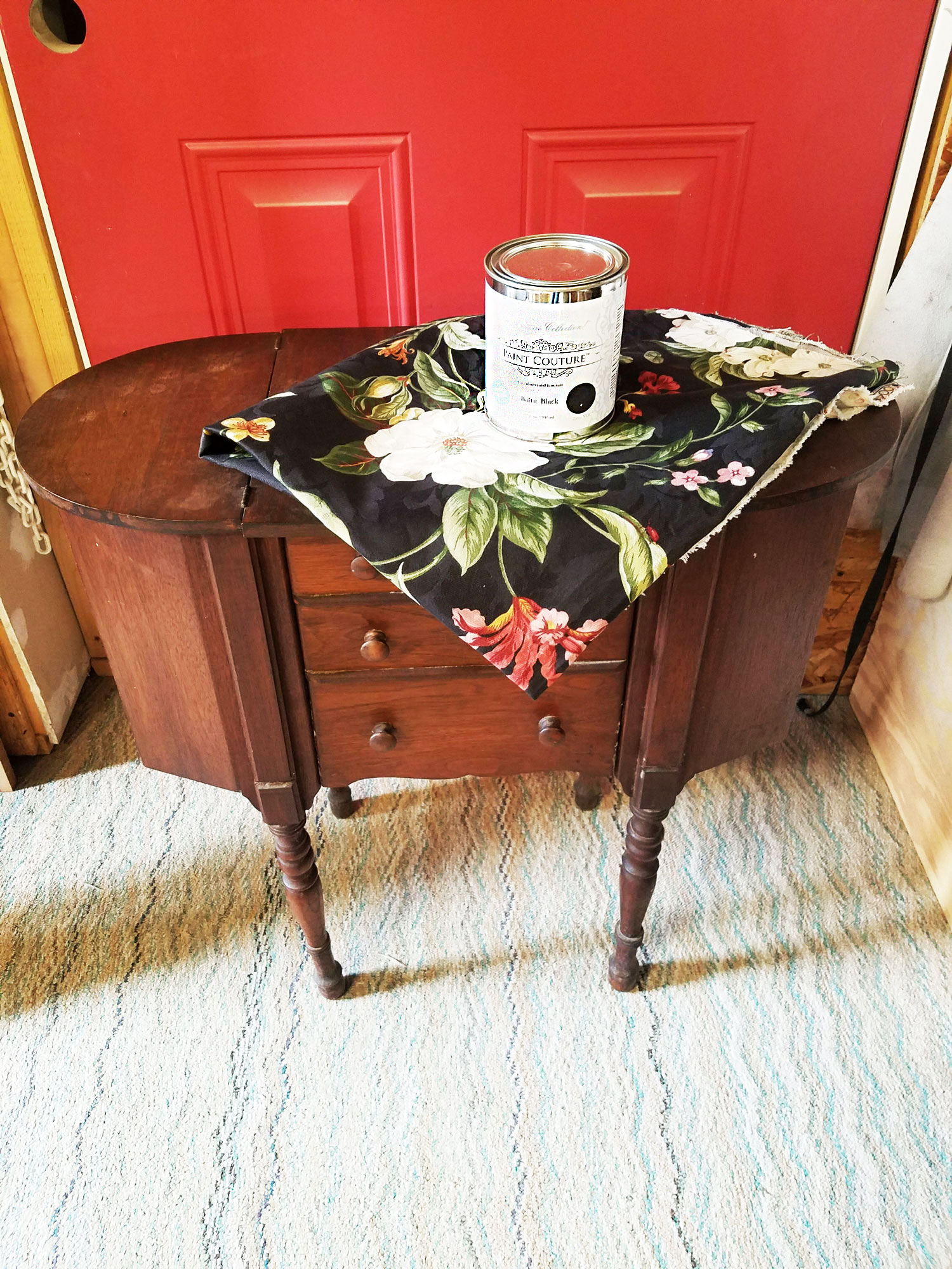 sewing_table_inspiration.jpg