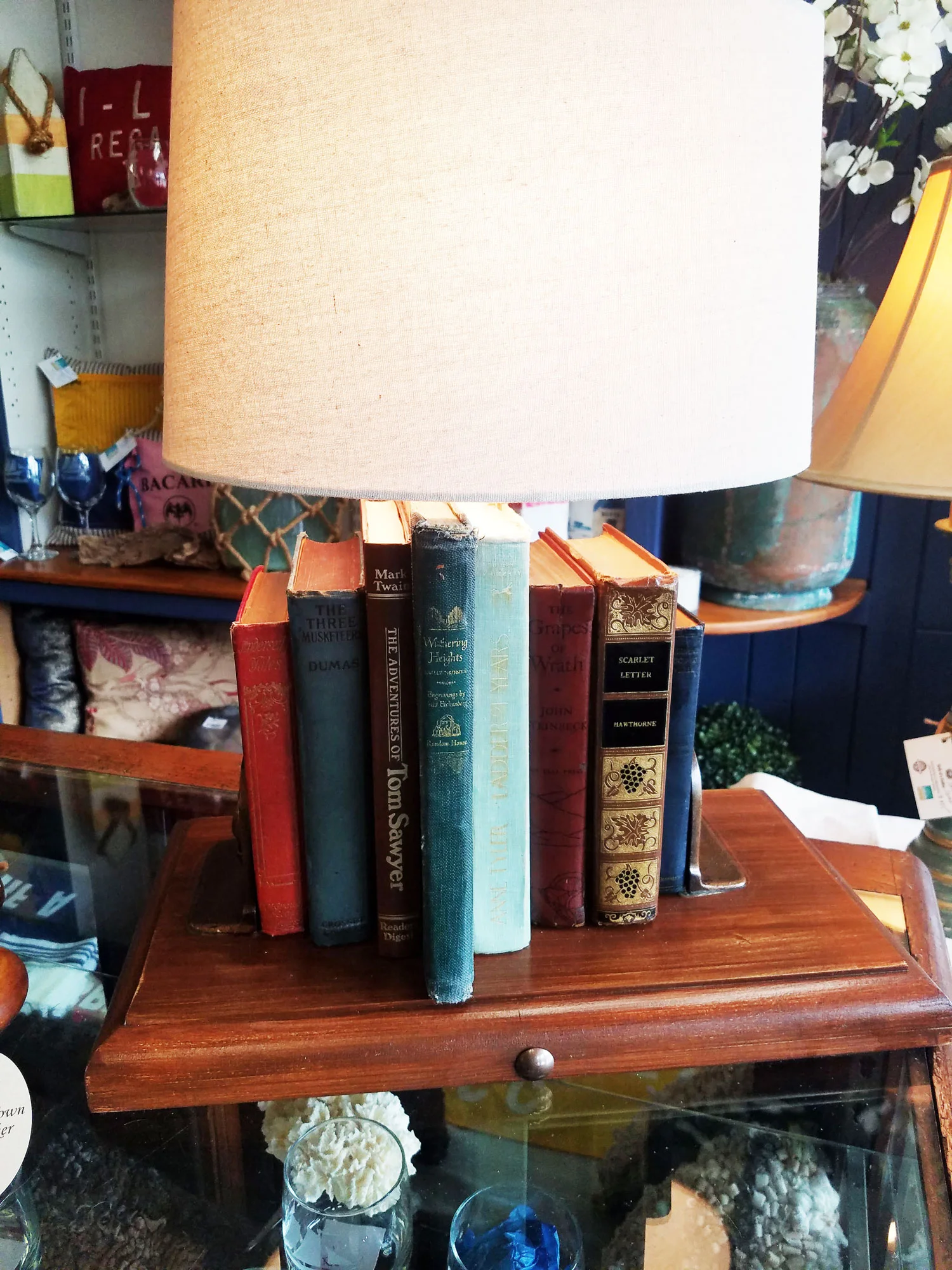 book_lamp.jpg