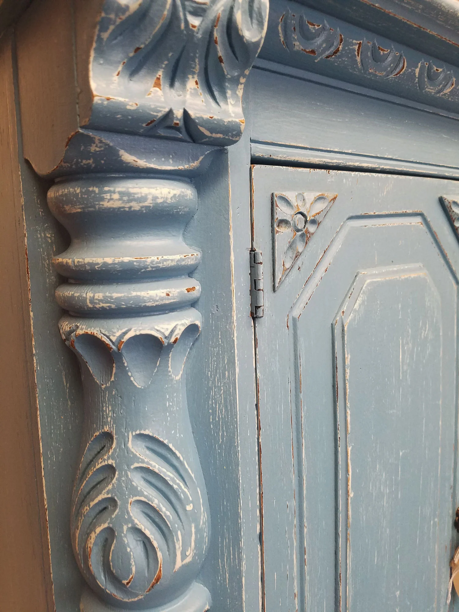 Milk Paint Detail