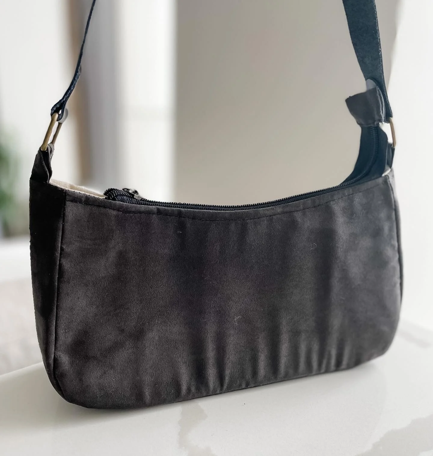 CCA21F08-40DF-45CA-9F9B-142B0E512264