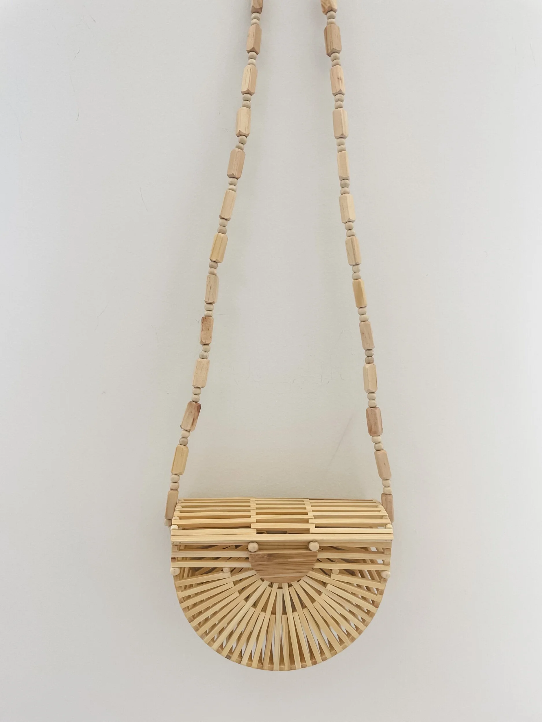 151CA44A-6F3C-4B7E-85B9-CD1F07386516