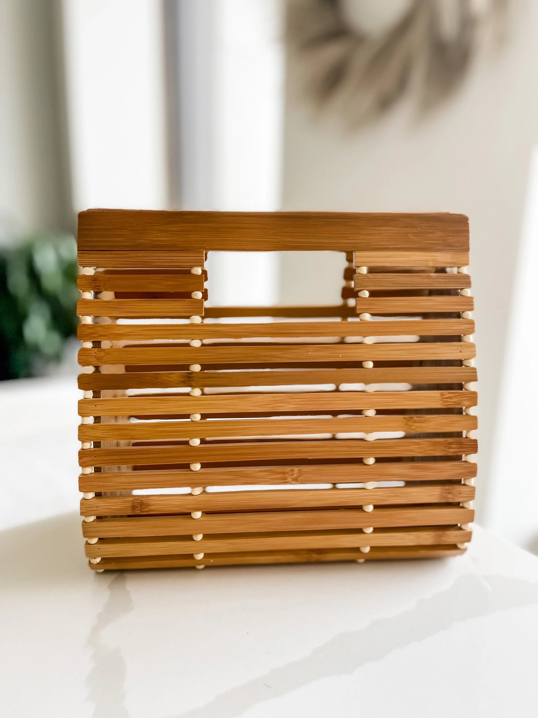 0C698025-D646-4544-AF21-4ECE3CFFBC5C