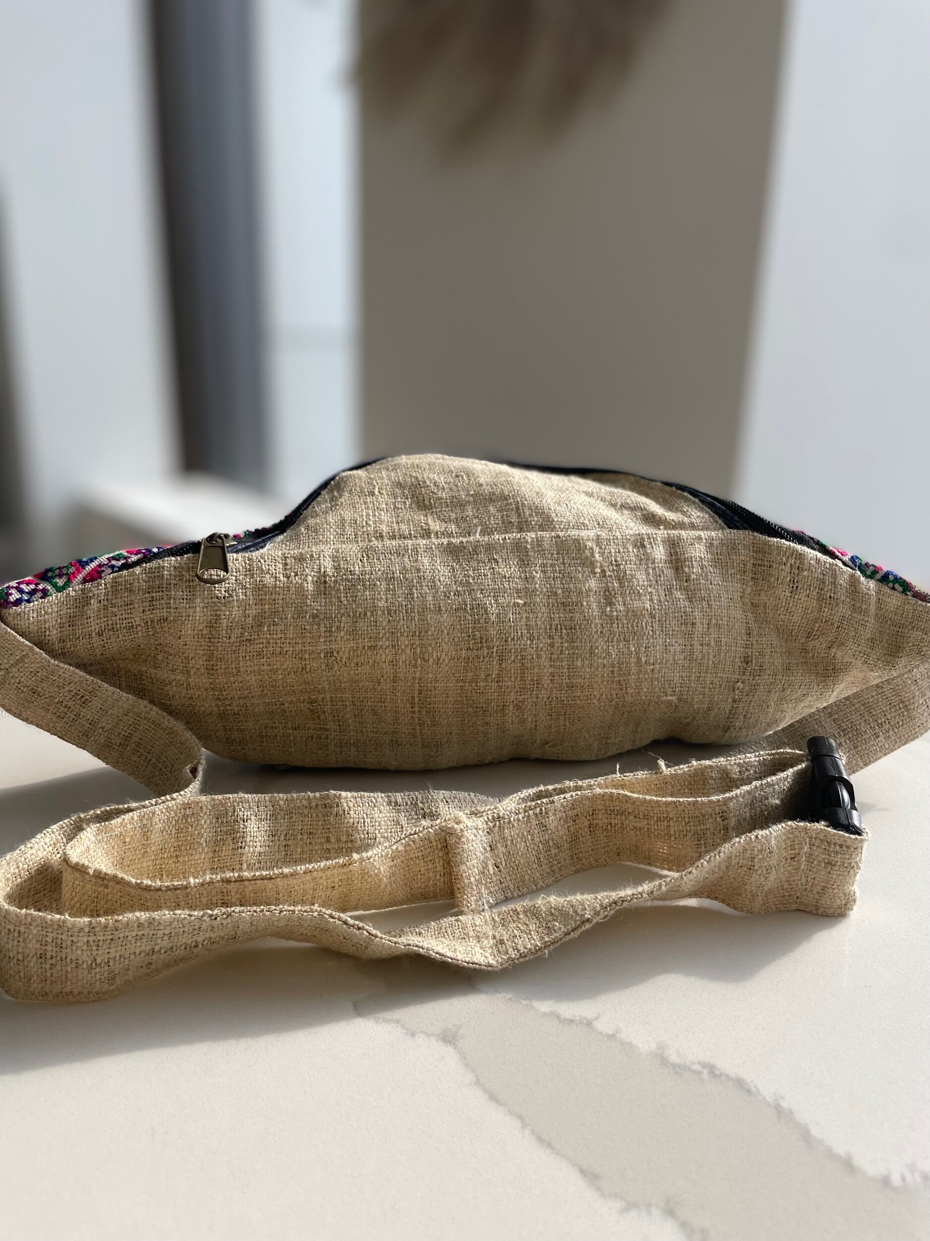 1B2B74D3-7FFD-4730-BD20-05D9ECF98B5F