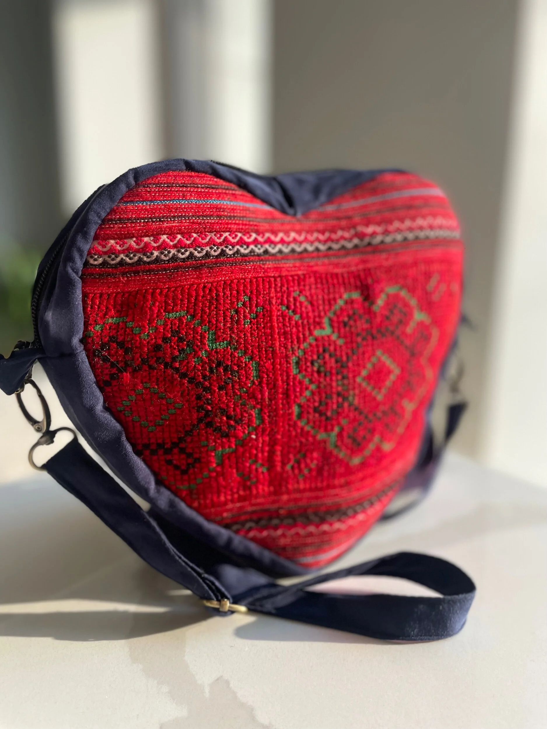 61BDF231-AB9E-4DD7-BE42-EF53D0735265