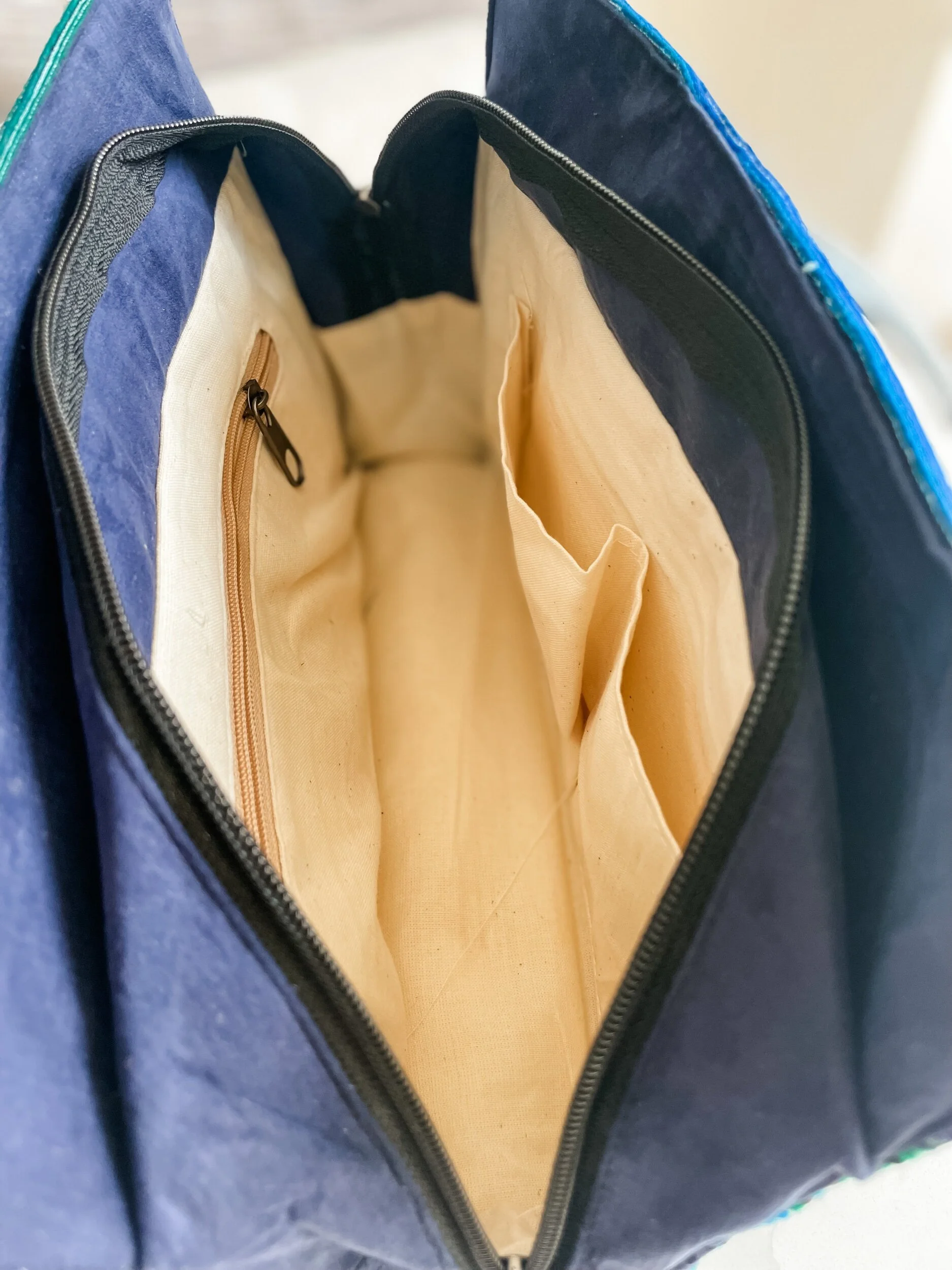 B3B9F4A2-C576-4E48-96EC-BAD4D5B3EF2D