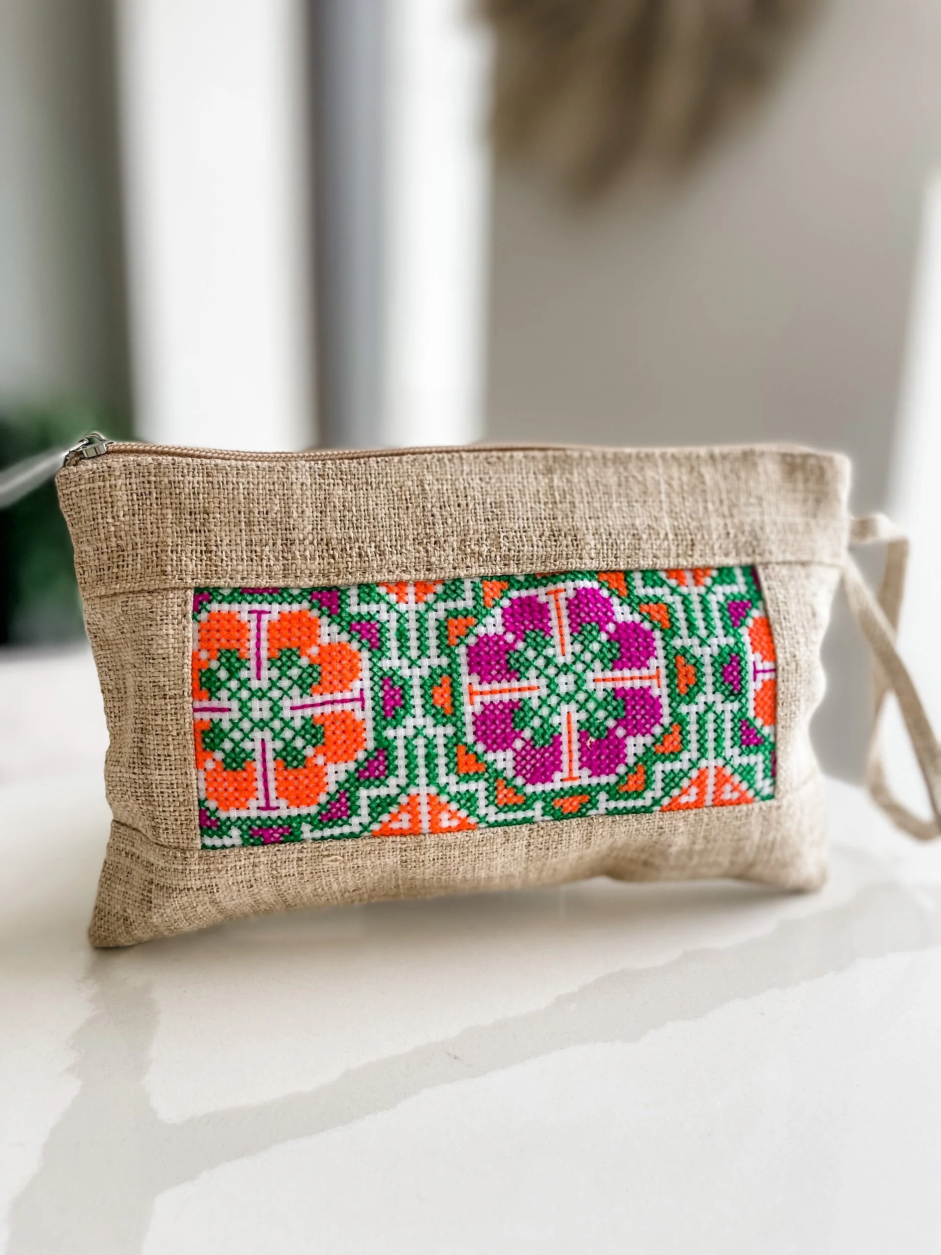 E421915F-2E90-4FDD-A61F-B3453B84536A