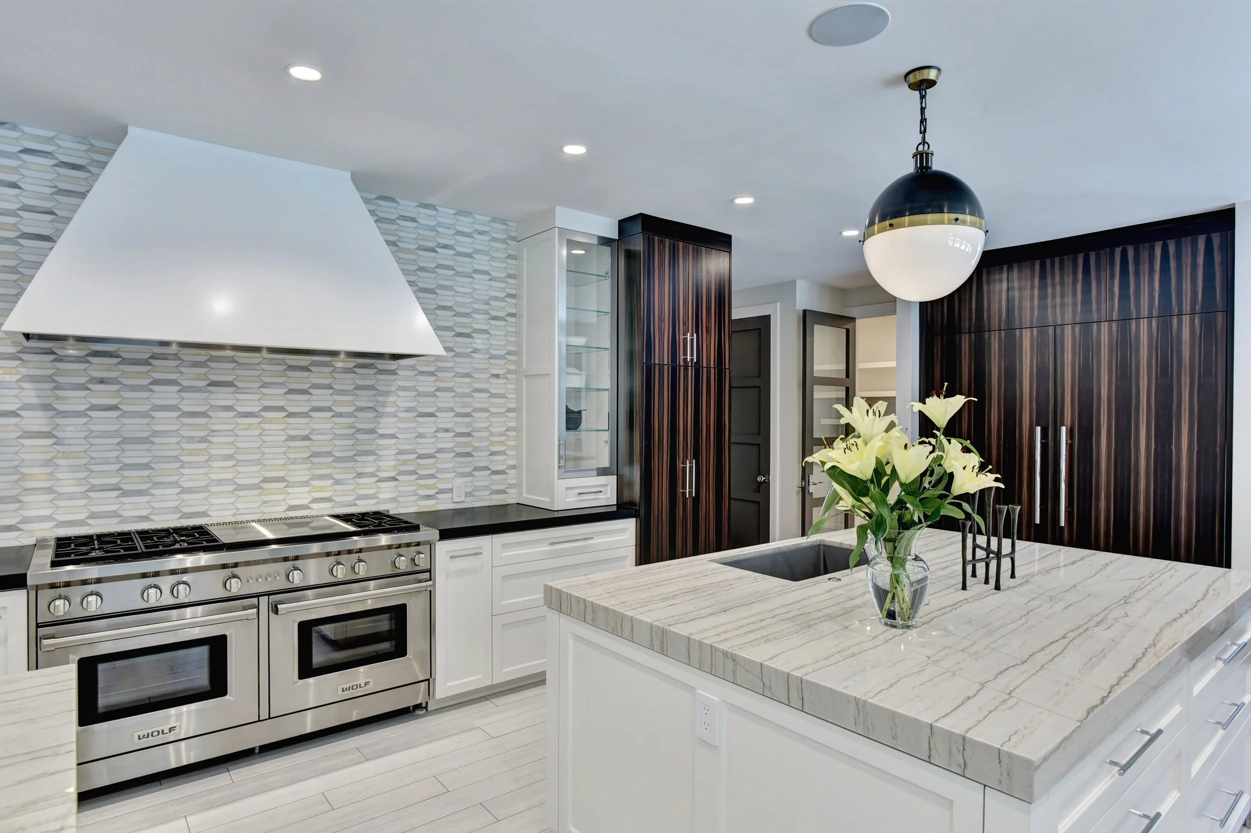 16_kitchen stove and frig.jpg
