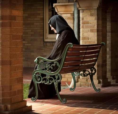 Cloistered Contemplative Nuns Cloistered Life