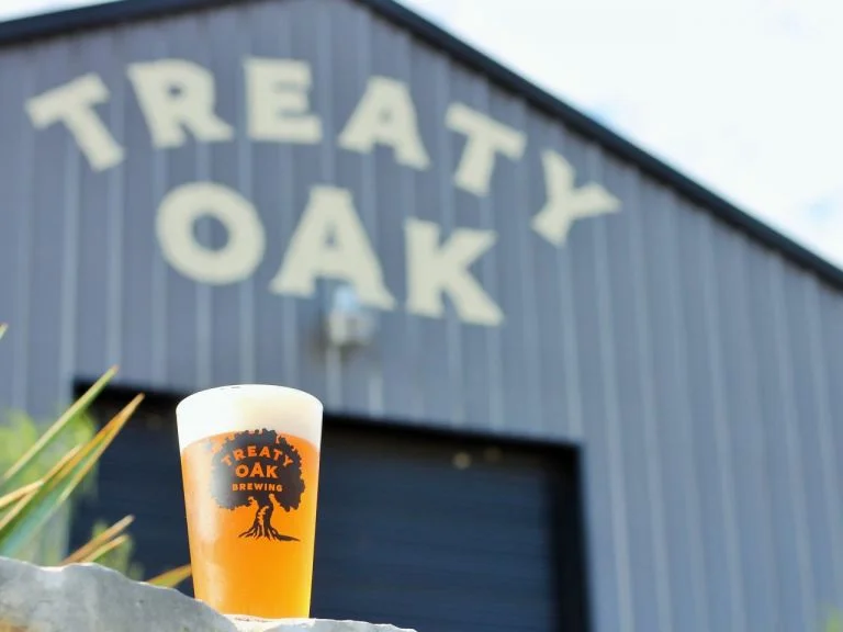 treaty-oak-brewing-pint.jpg