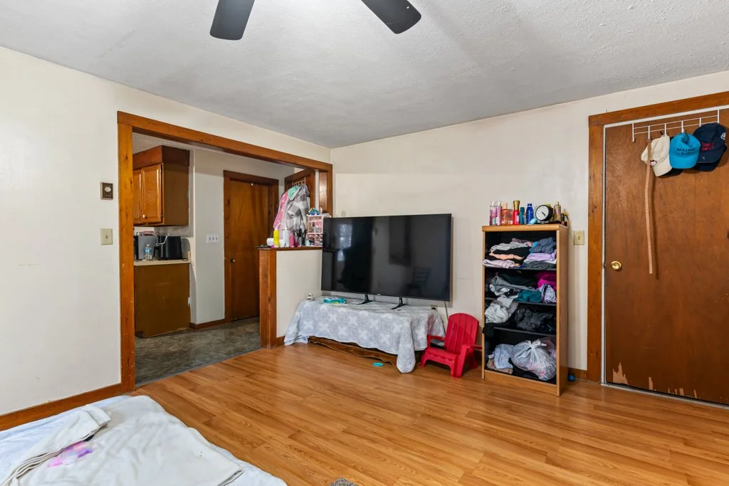 07-Unit2-Living-Room.jpg