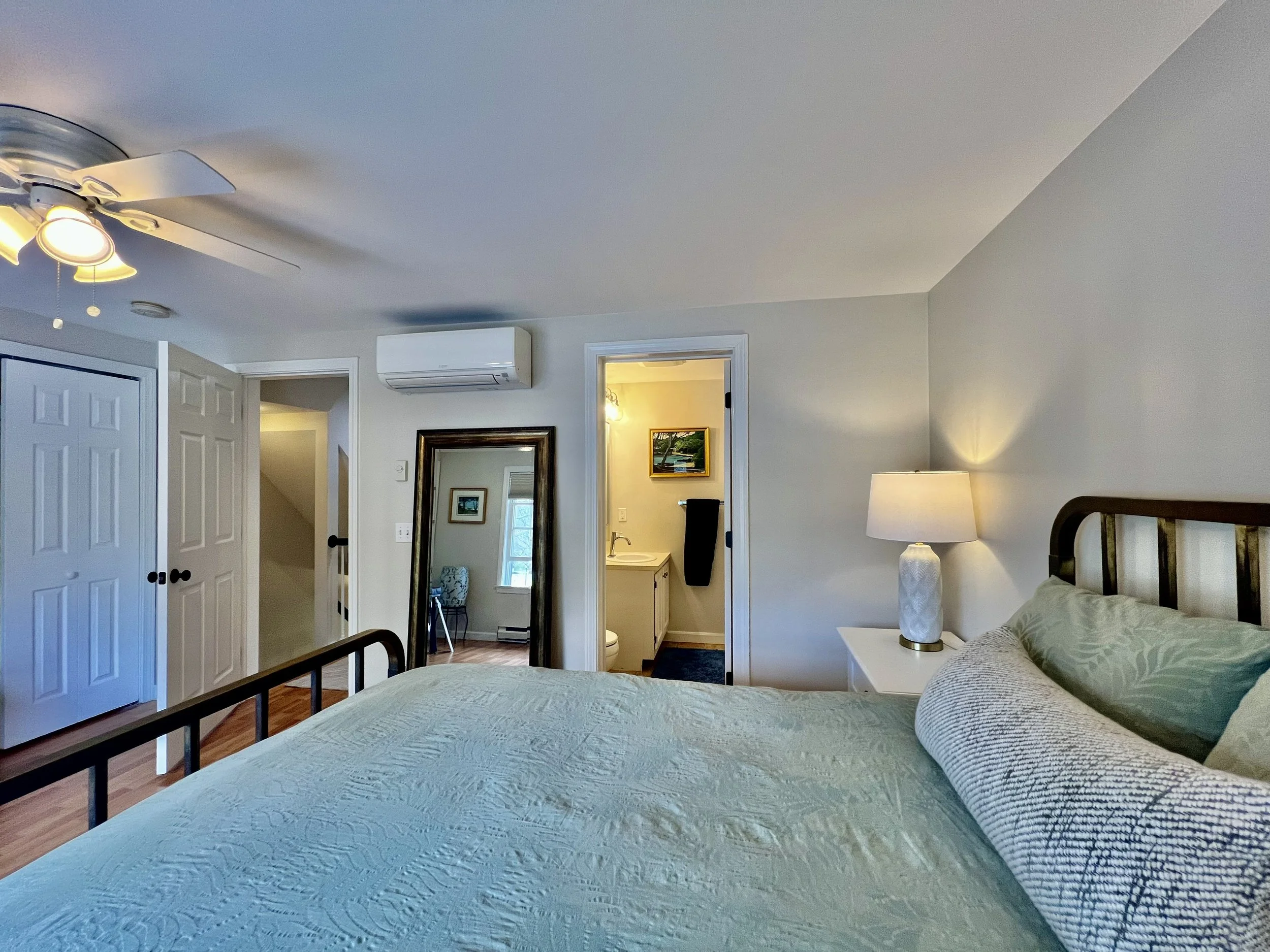 04-Primary-Bedroom.jpeg