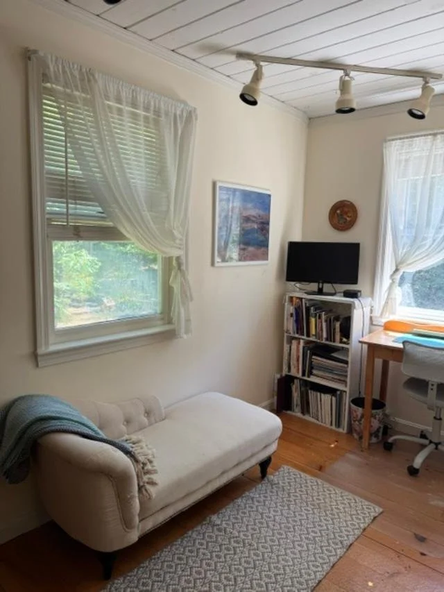 23-37-pleasant-valley-road-cumberland-me-home-office.jpg