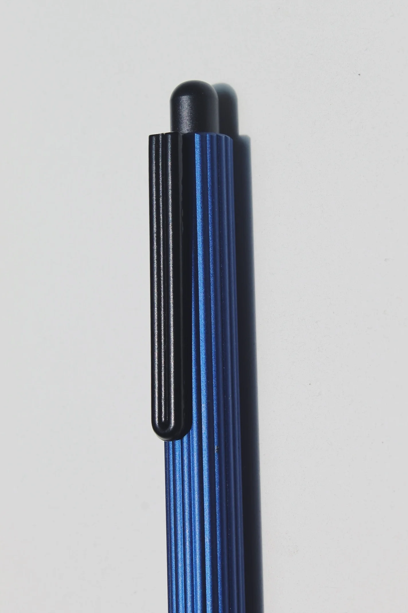 profil azul bol clip.JPG