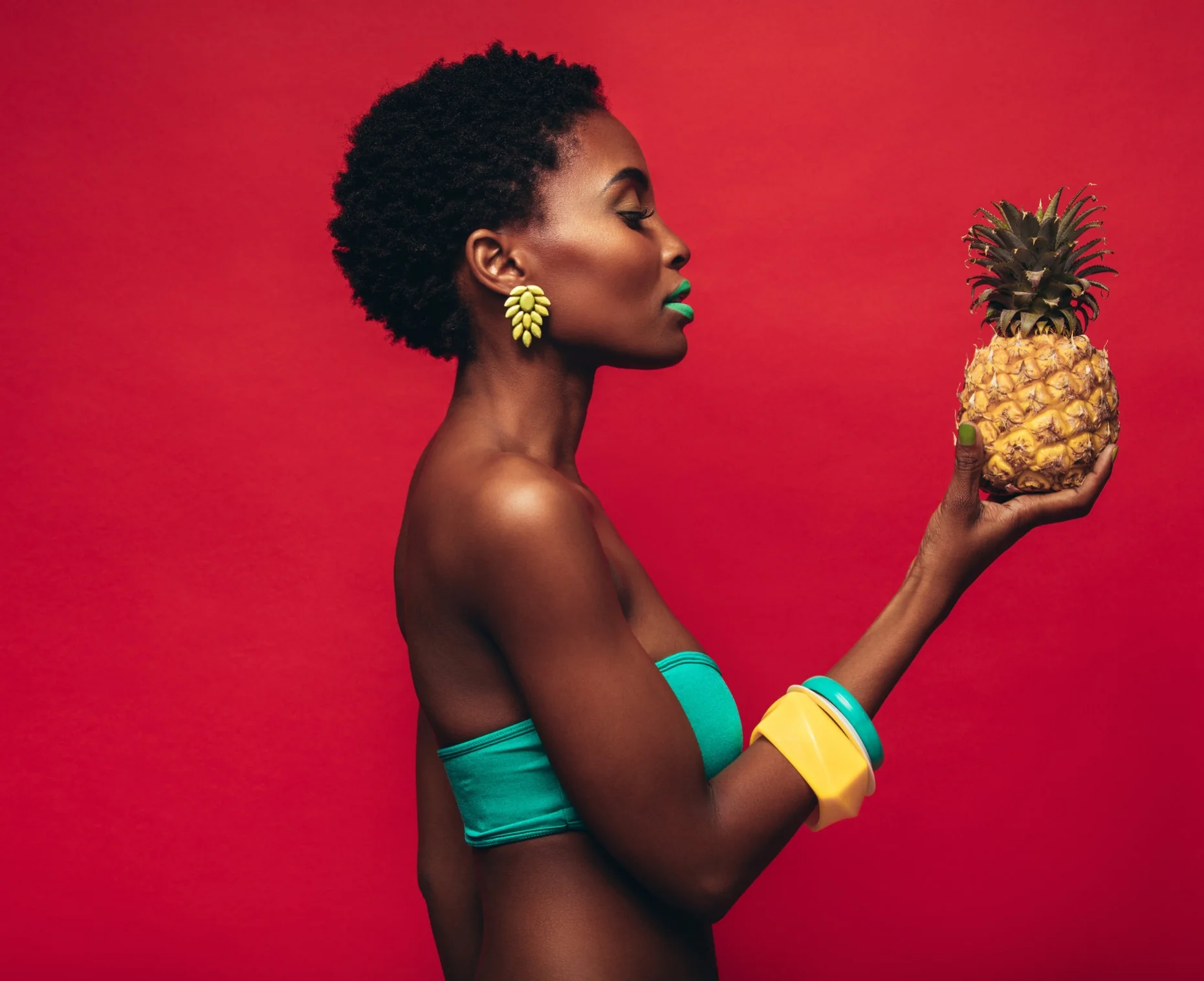 Pineapples for your skin?