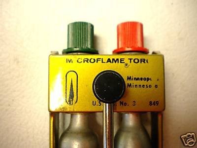 microflame-torch-hand-held-torch_1_5d08ef9e916a4c2c799285403507db92 (1).jpg