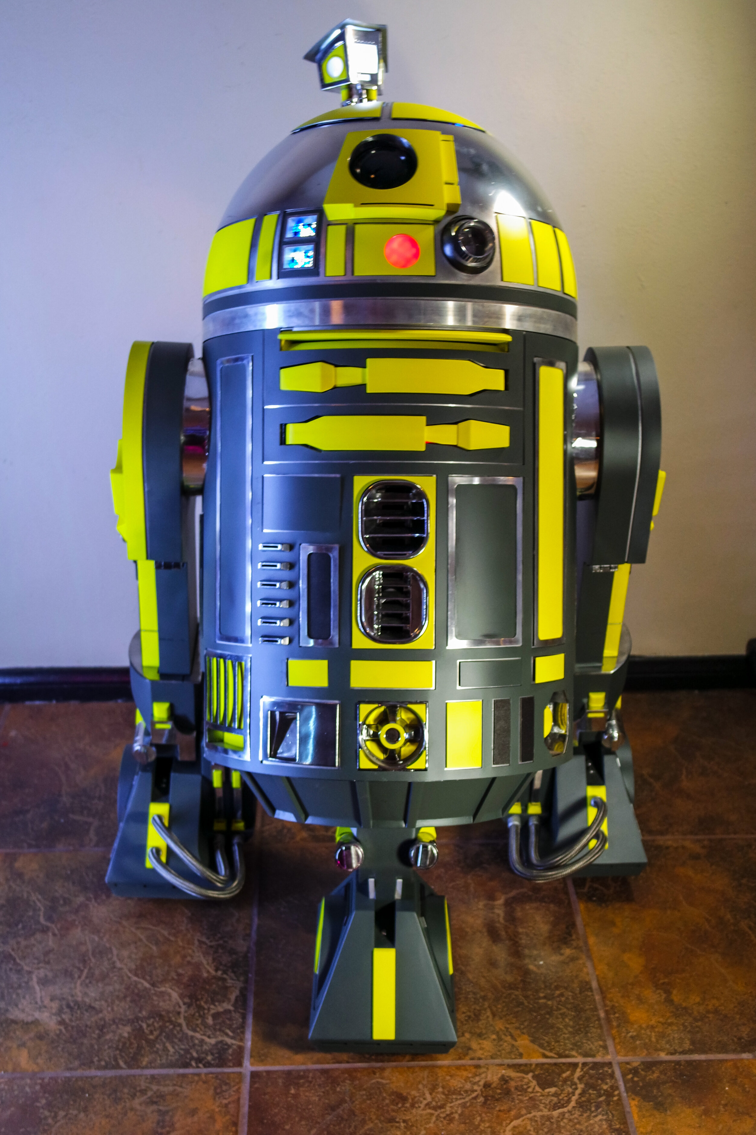 R2-2D_Krank2.jpg