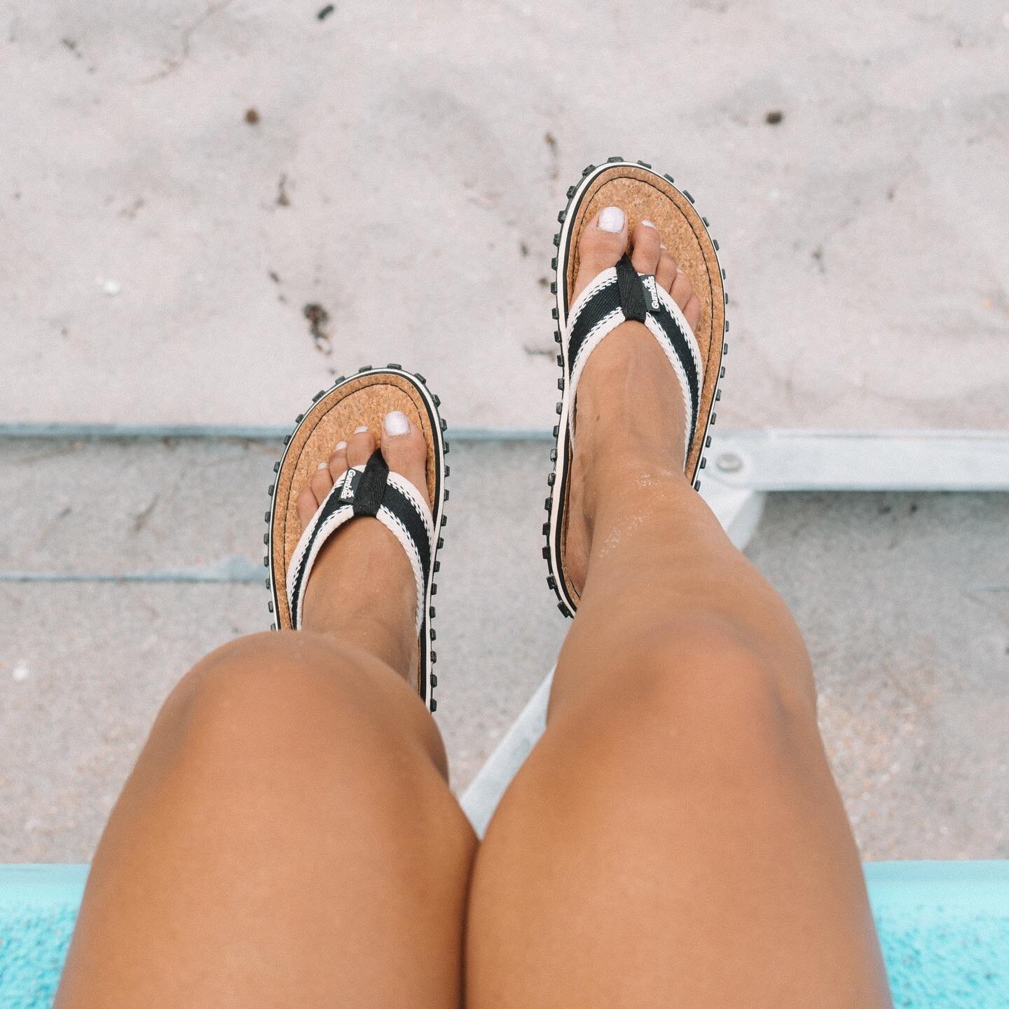 Flip flop season is around the corner! Prep your toes so you&rsquo;ll be flip flop ready after this weeks rain 😎

All pedicures includes a Basalt Hot Stone Massage, Hot Towel, and a basic colour polish. 

Upgrade to a Spa Pedicure which includes our