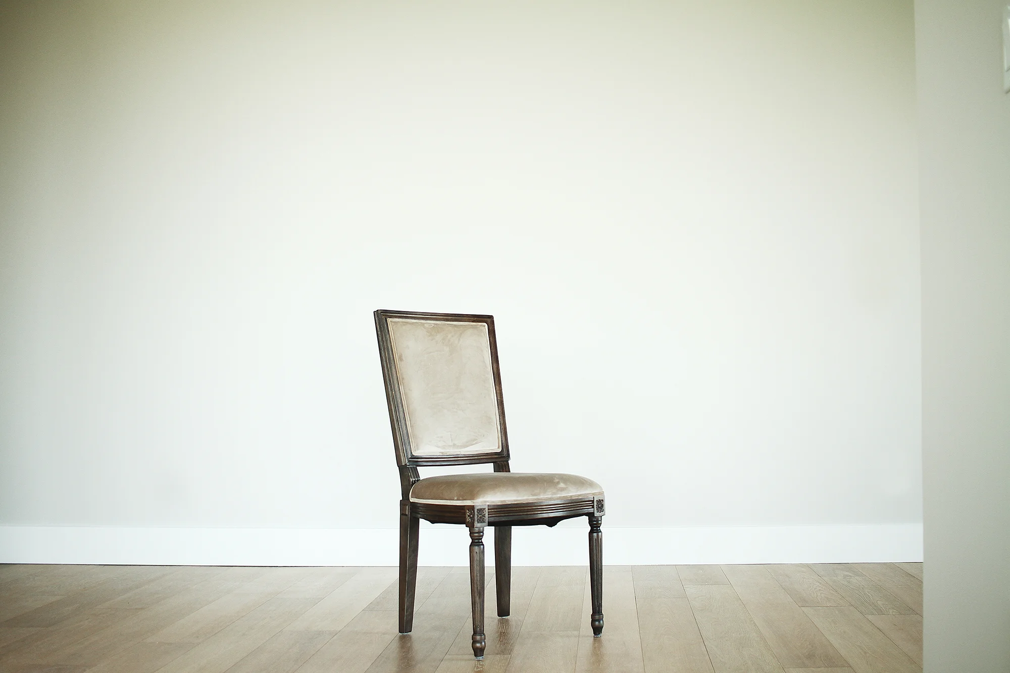 Chair - 1.jpg
