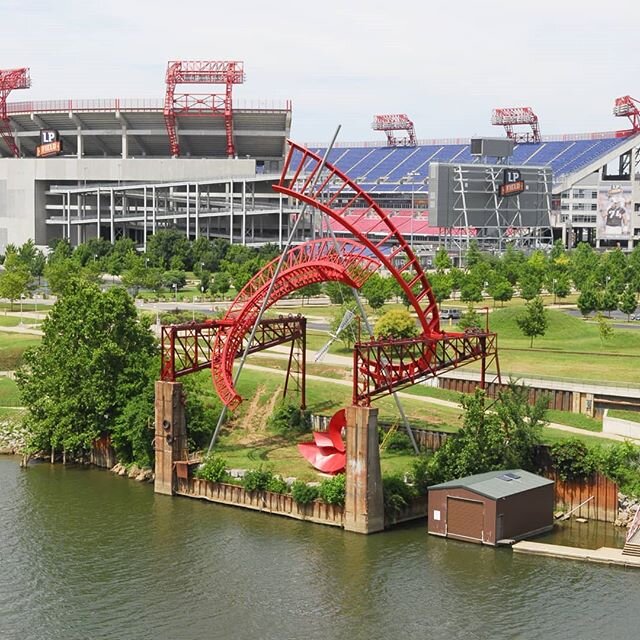 &quot;Ghost Ballet for the East Bank Machineworks,&quot; 2008, Nashville, TN
Painted steel and aluminum, neon, thermoformed acrylic shapes, Approx 84' l x 110'h x 62' d
Photo: Gary Layda