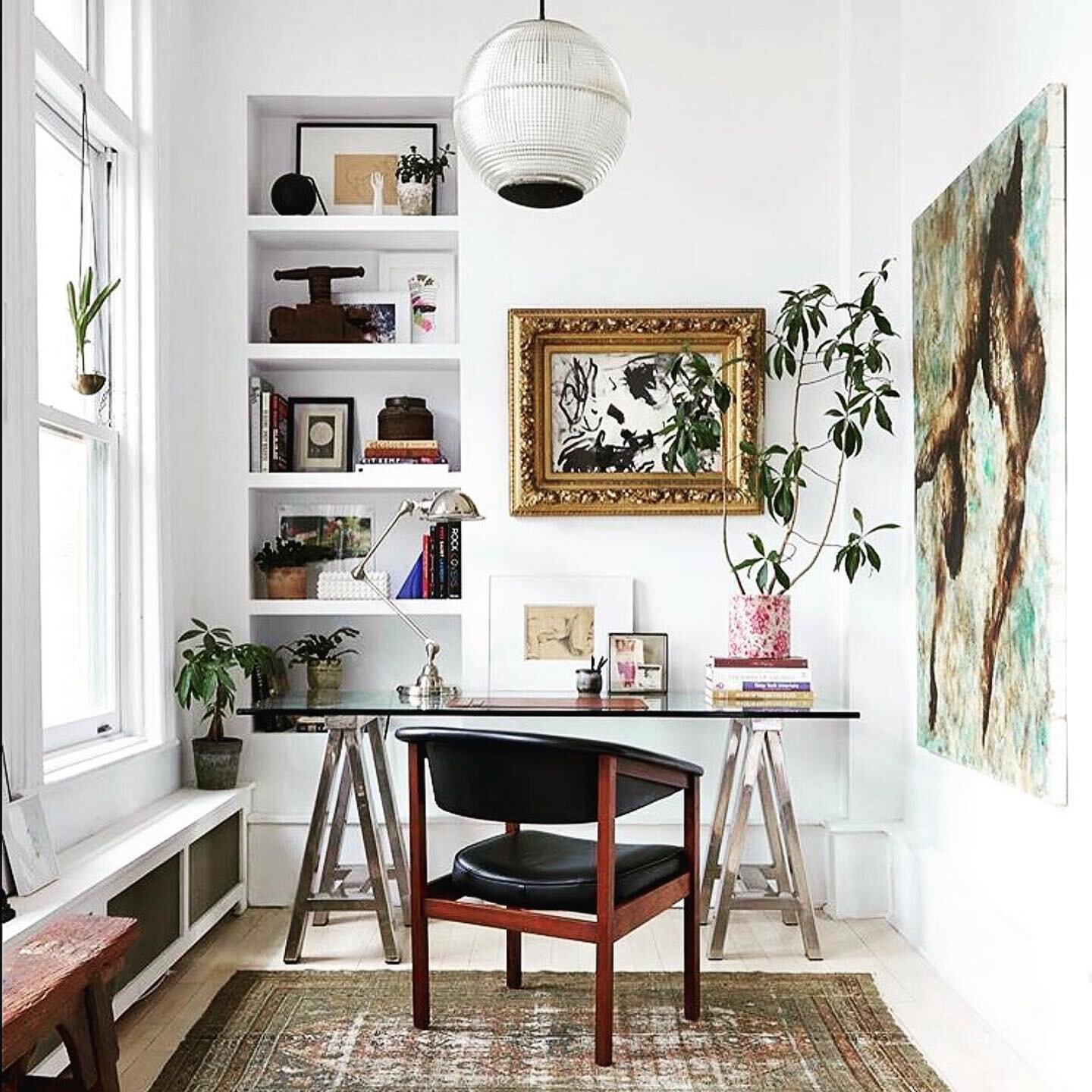 Are you working from home and need to carve out a space for your office? We can help! I love this example from @proem_studio .
.
.
.
#julieassenberginteriordesign  #digyourdigs #theartofspace  #workingfromhome  #homeofficedesign  #homeofficeideas  #h