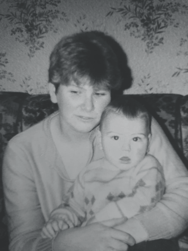 Criag Mum.png