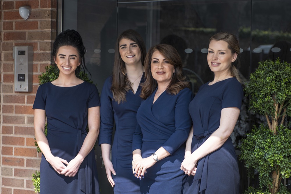 DD Front of House Team (1).jpg