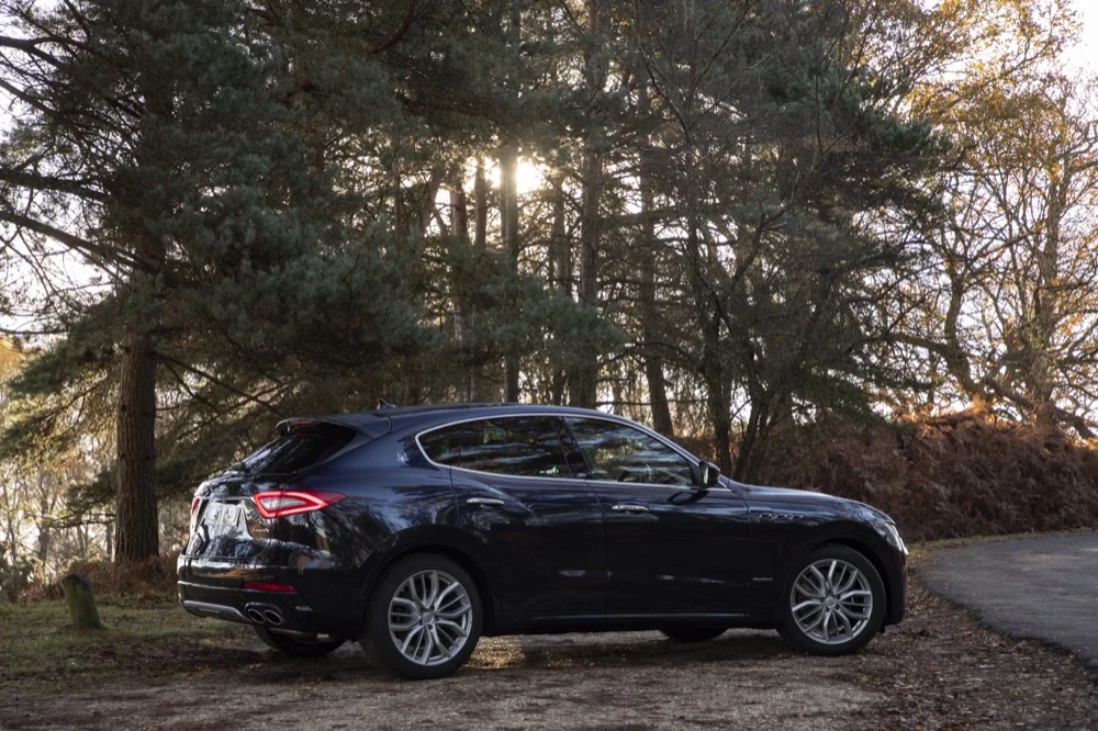 Maserati_Levante_S_GranLusso_-_M800_LEV_-_Blu_Nobile_(54).jpg