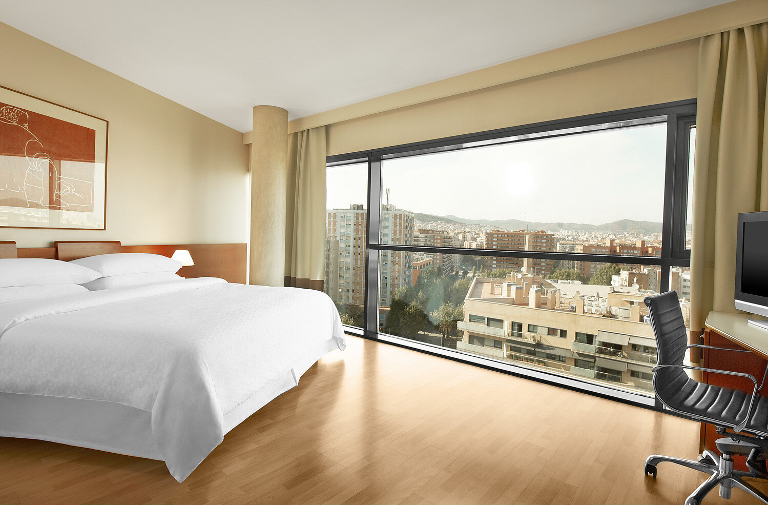 Four Points Sheraton Barcelona accommodation - low res.jpg