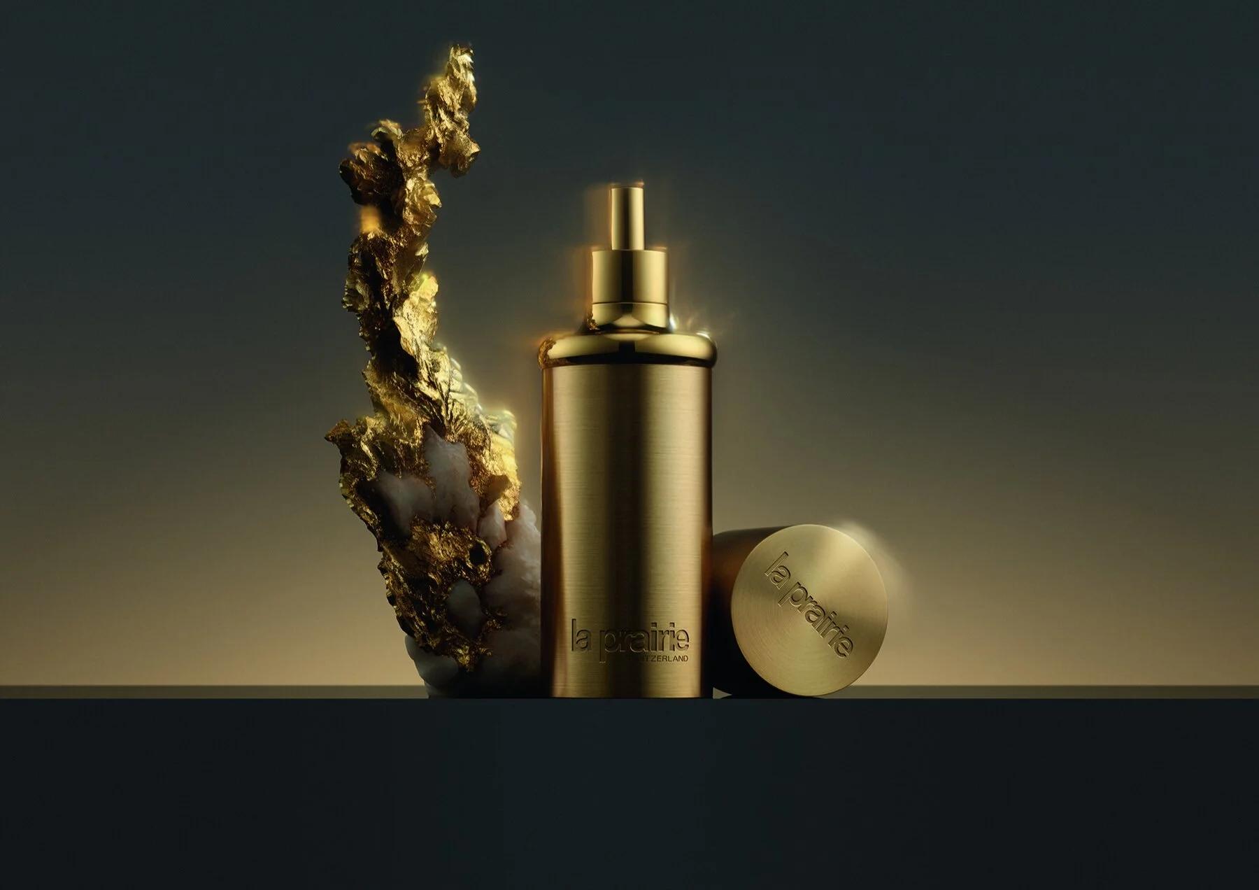 Introducing  La Prairie’s  Pure Gold  Collection