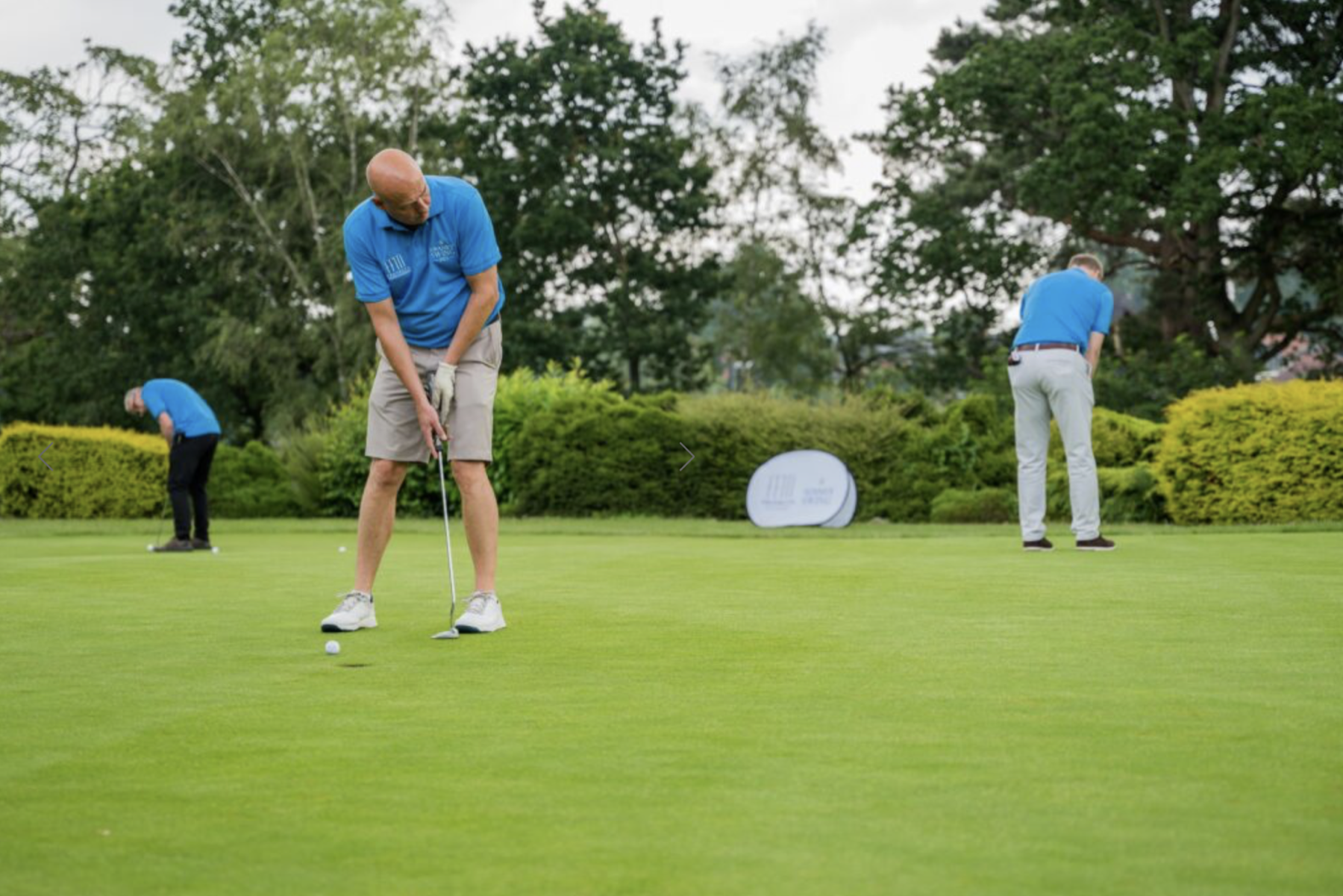  Swanky Swing golfers perfect their putting stroke on the putting green at The Mere Golf Resort and Spa 