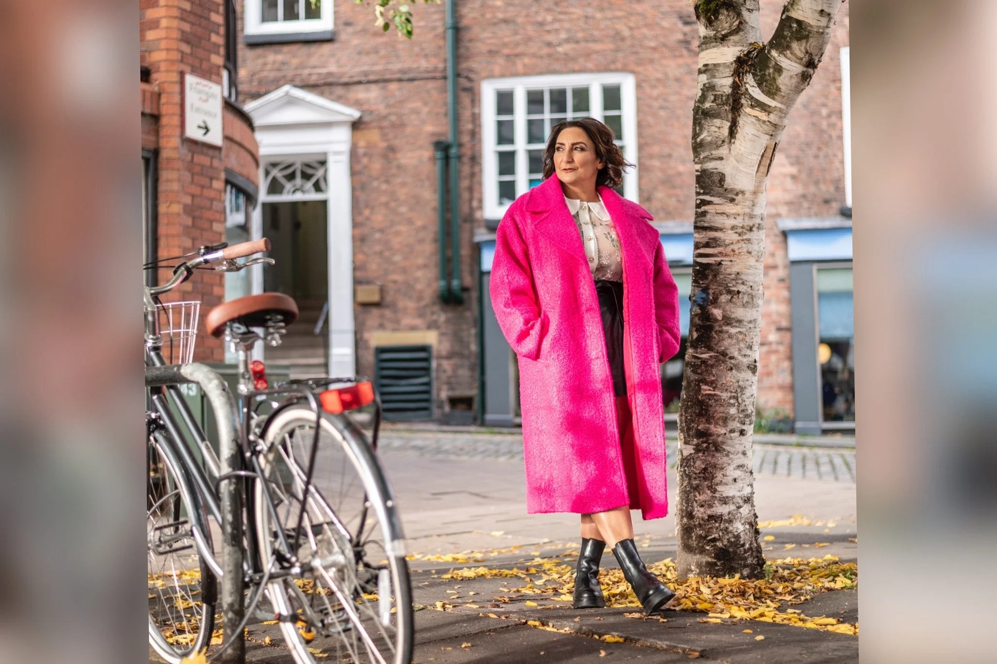 Meet our  Fashion Expert