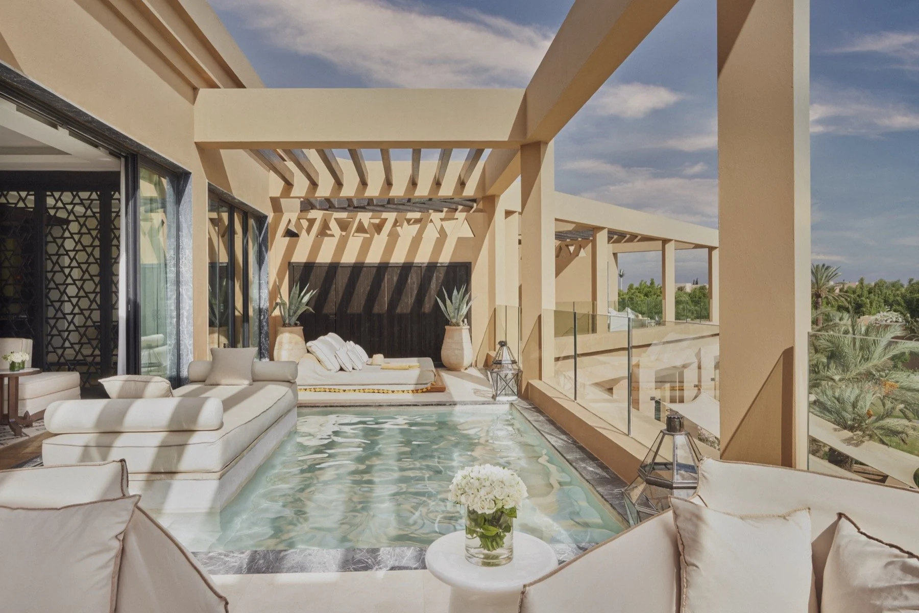 marrakech-panoramic-suite-pool-terrace.jpg