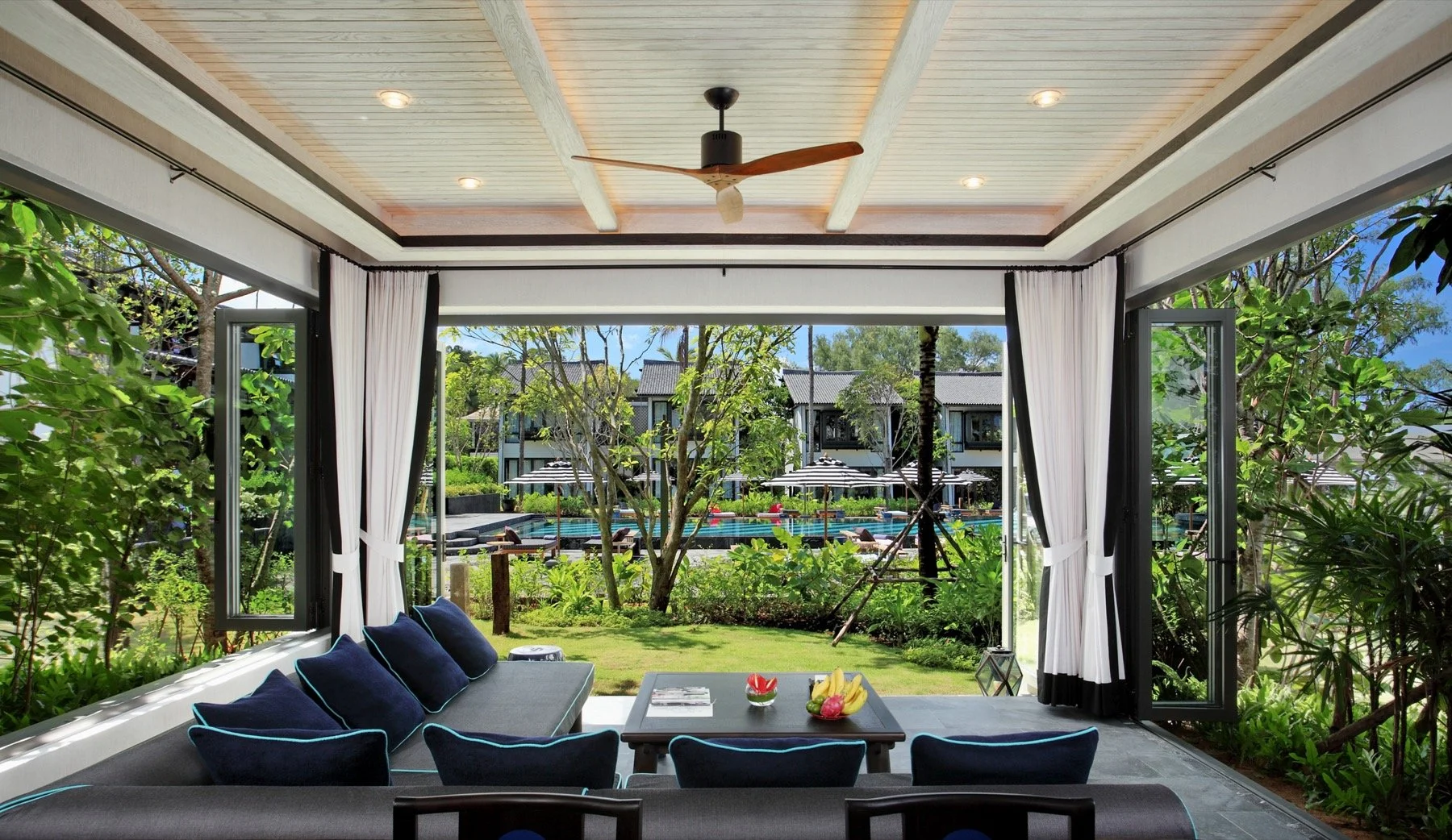 b5f50-11.Living-room-Gabana-Villa-Baba-Beach-Club-Phuket-Natai-Best-Luxury-Beach-resort-Hotel.jpg