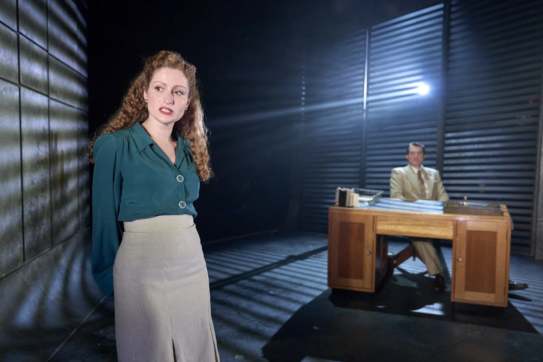 8. Gillian Saker(Nettie) Ciaran Owens(Walter Huff) Photographer Manuel Harlan.jpg