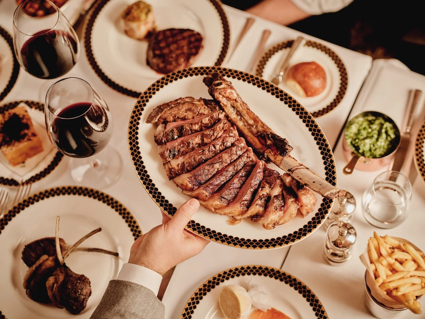 Lutyens Grill 03.jpg