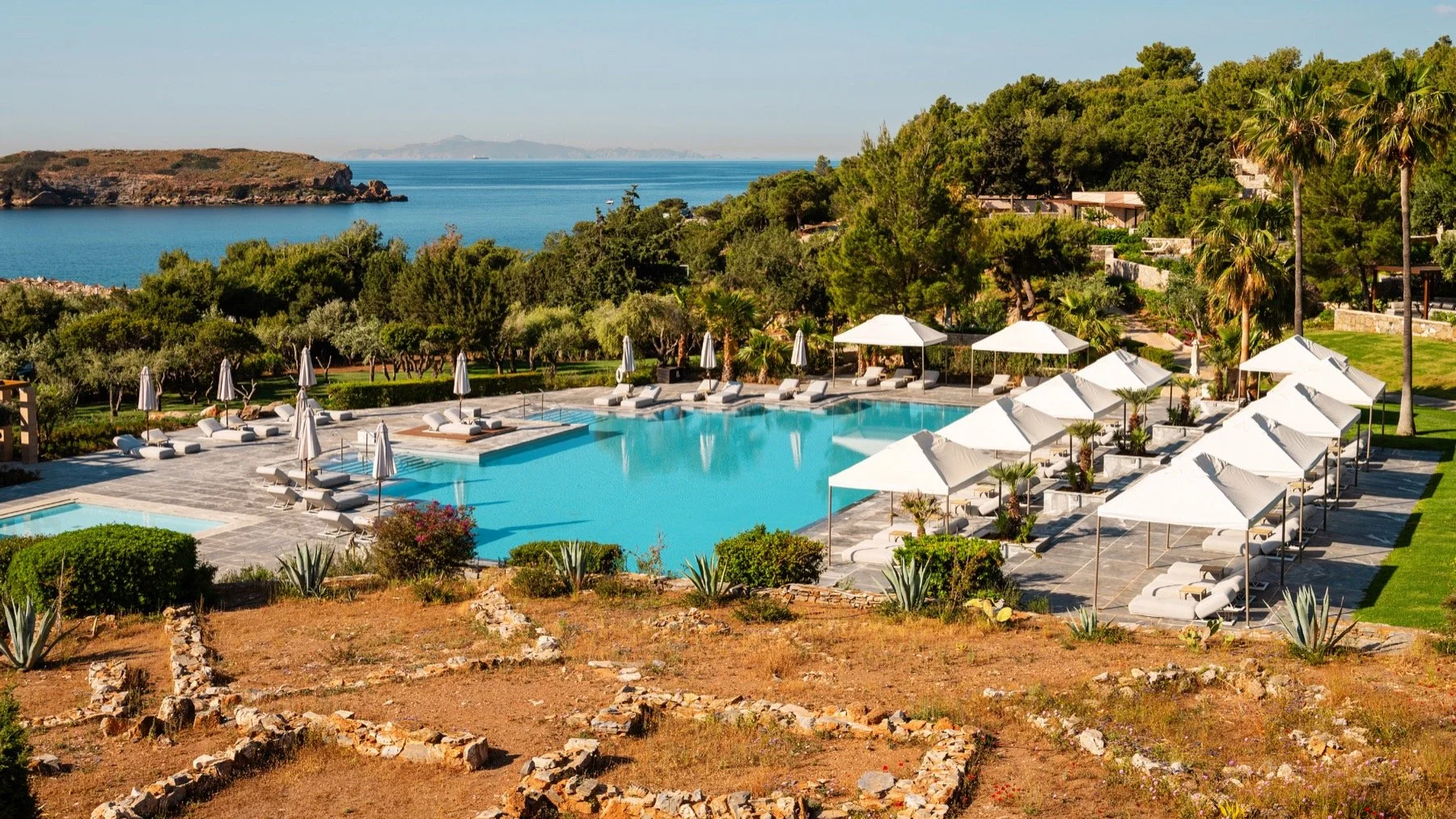 ATHENS RESORT.jpg