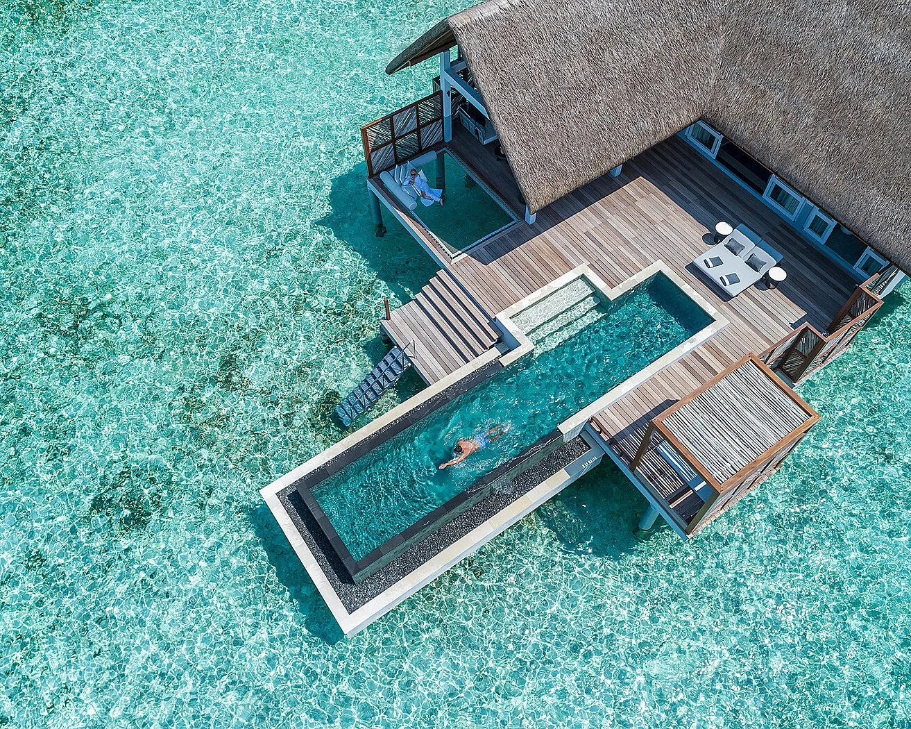 four seasons maldives 1.jpg