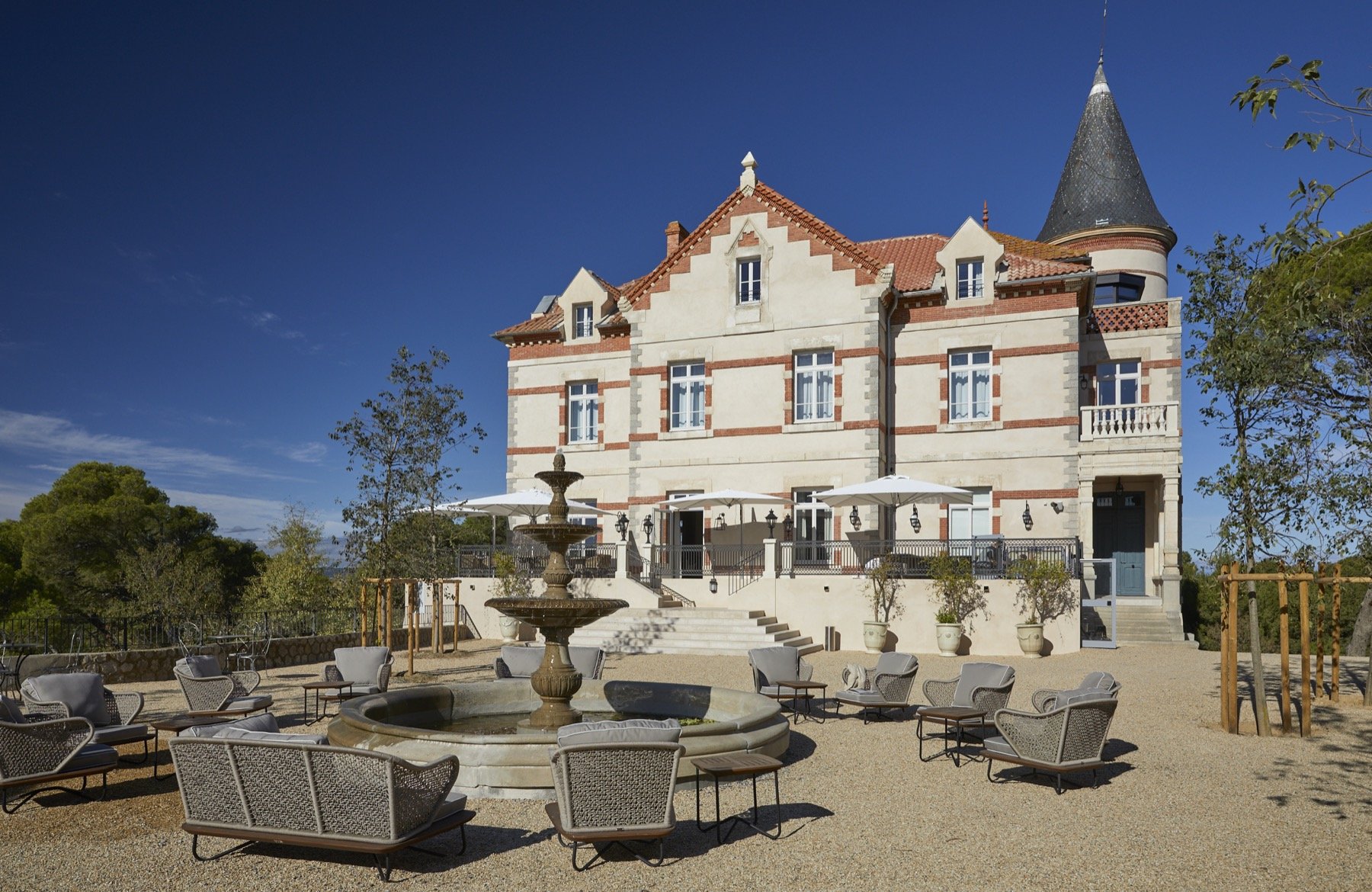 CHATEAU COURTYARD.jpg