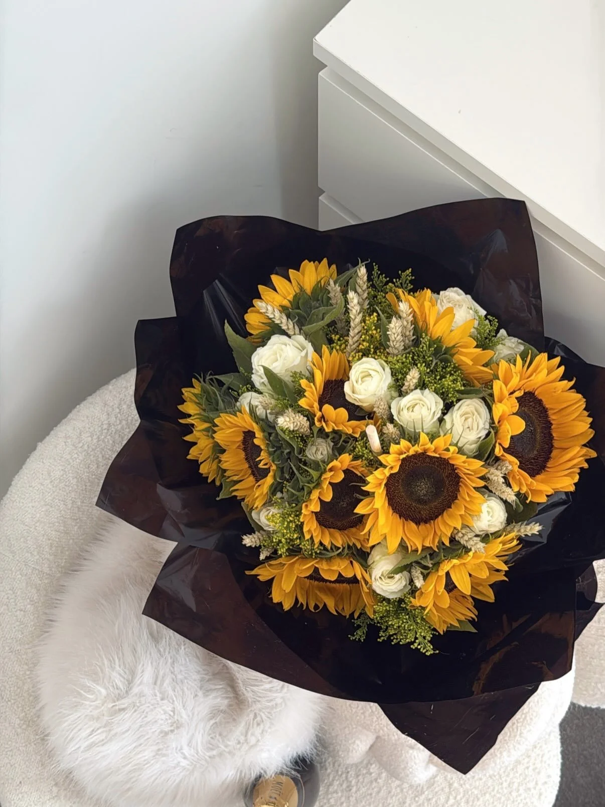 Haute Florist&rsquo;s British Sunflowers are a celebration of summer at its brightest. Grown in the UK, hand-tied by artisan florists and made to bring warmth into every home.🌻

Whether you&rsquo;re treating yourself or sending a little sunshine to 