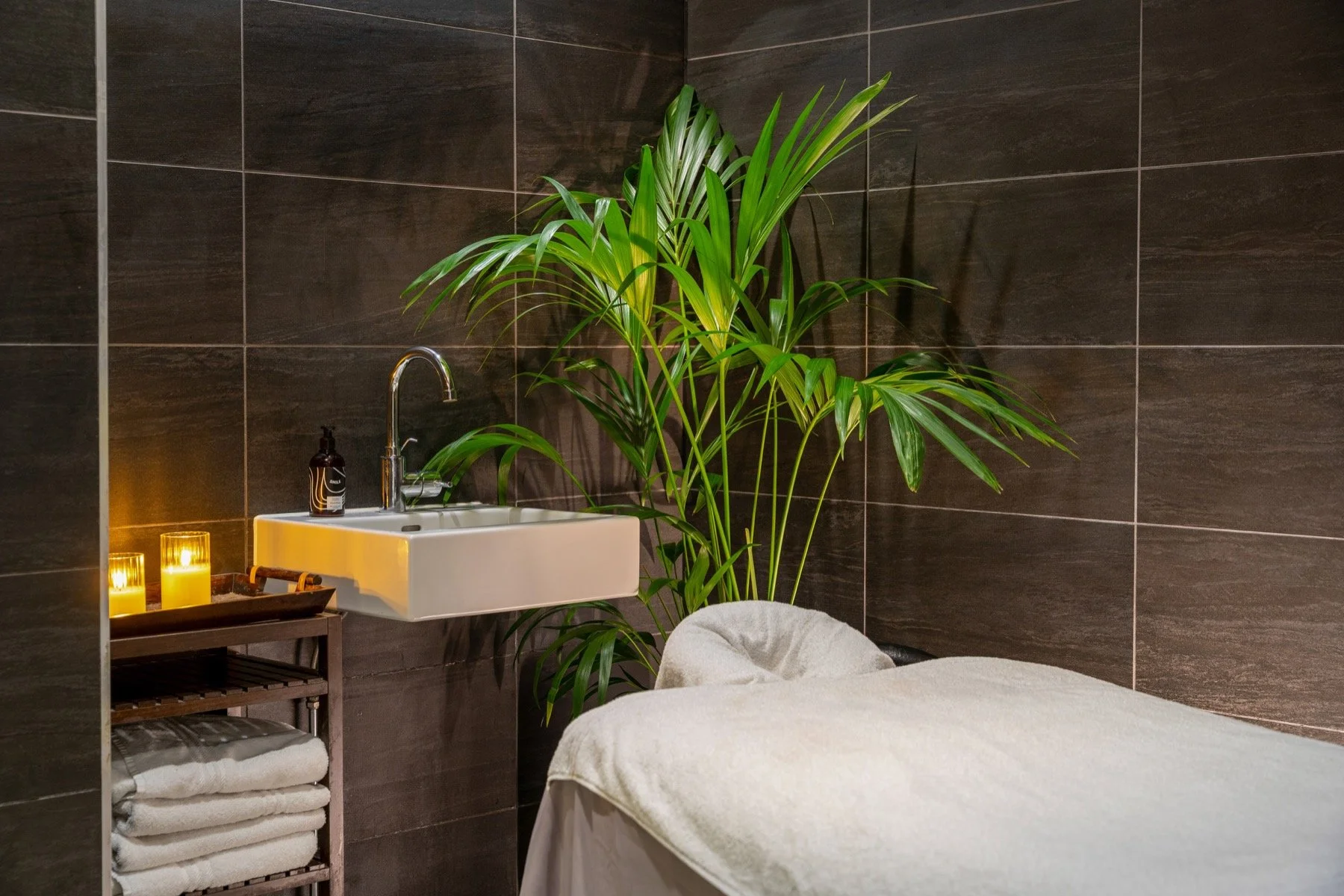 310kInnsideManchester-Wellness Suite.jpg