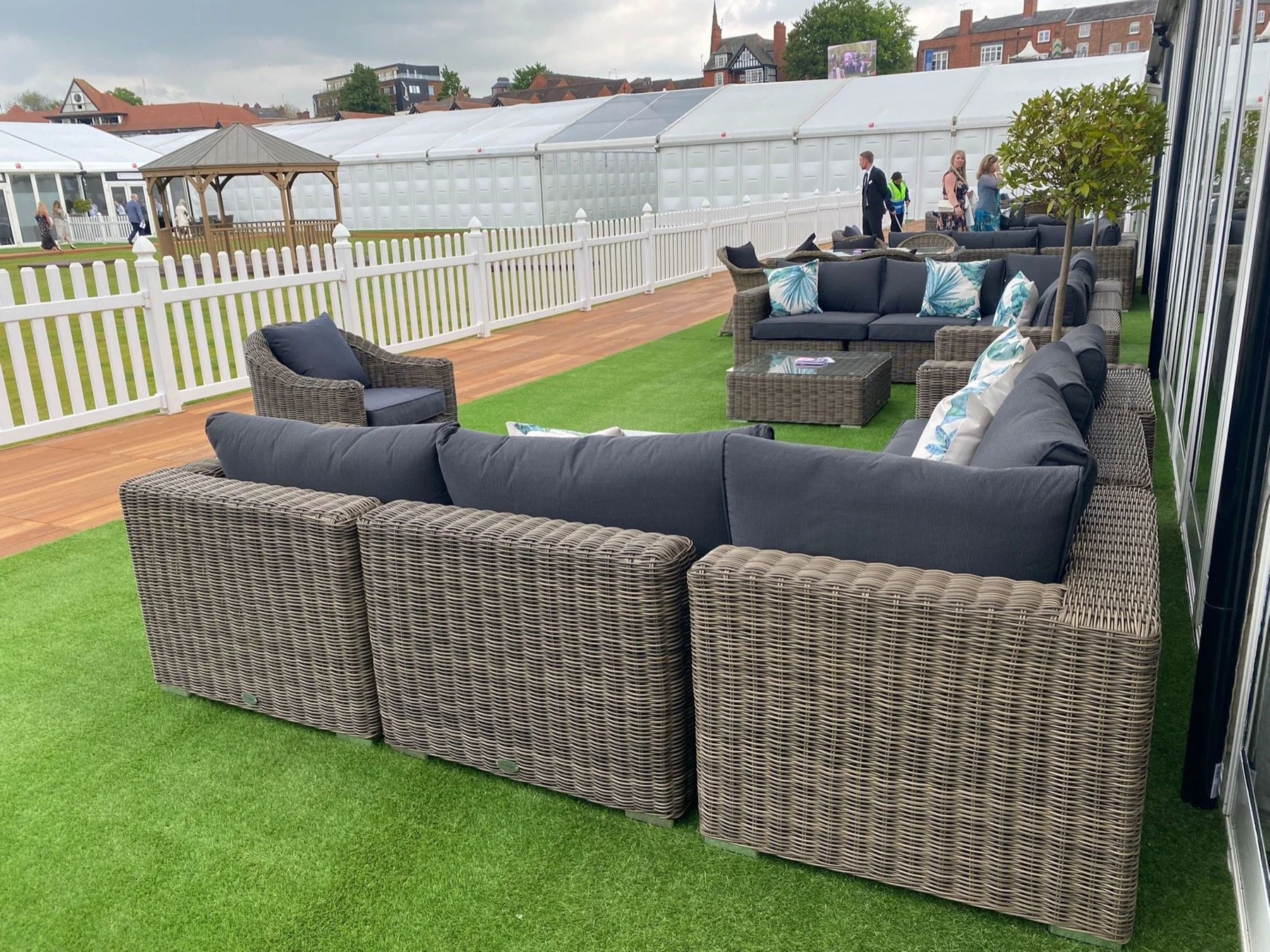 Chester Racecourse - Mayfair Modular.jpg