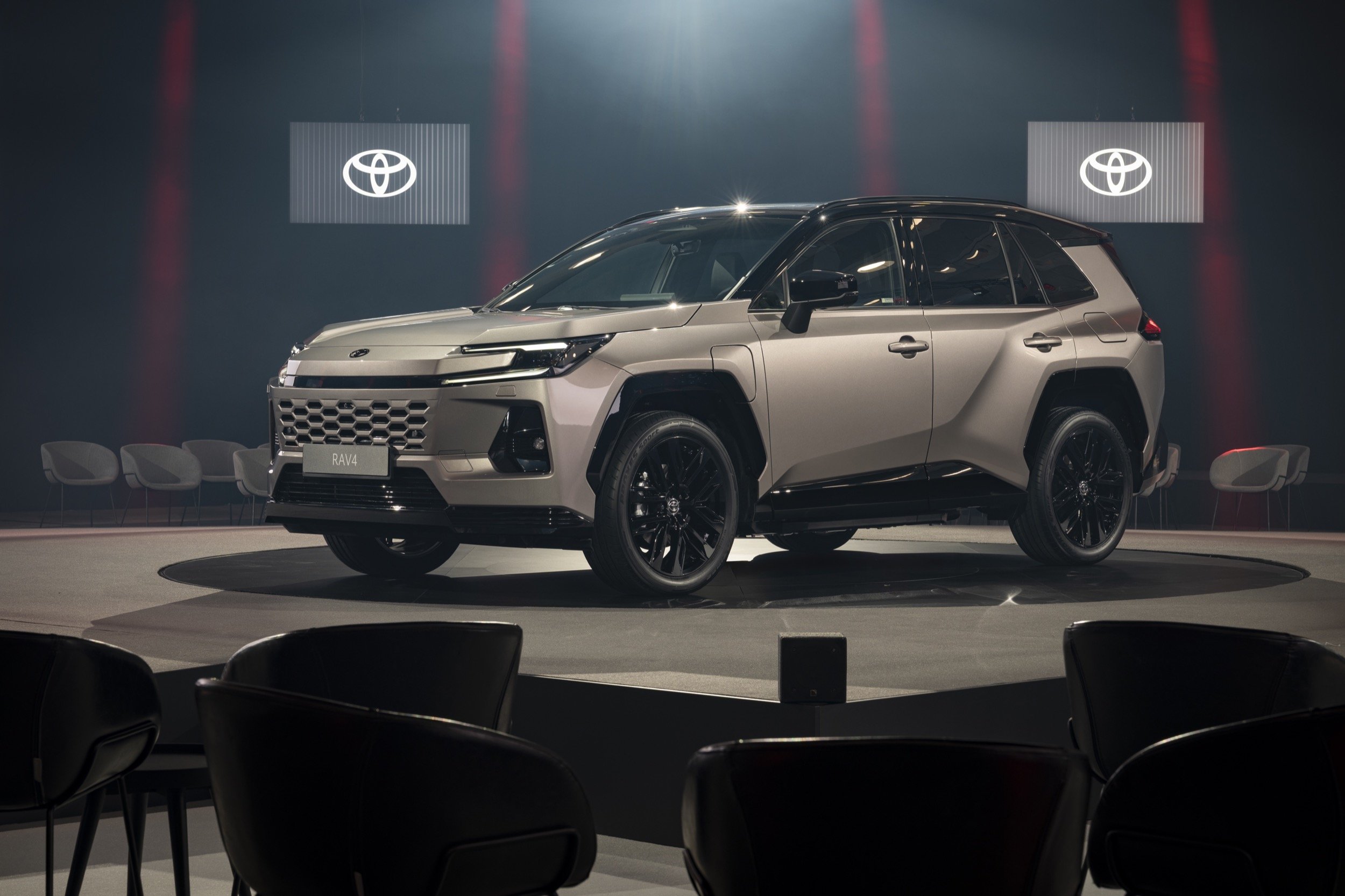 5 Minutes with Kim Davies, Business Centre Manager at Toyota