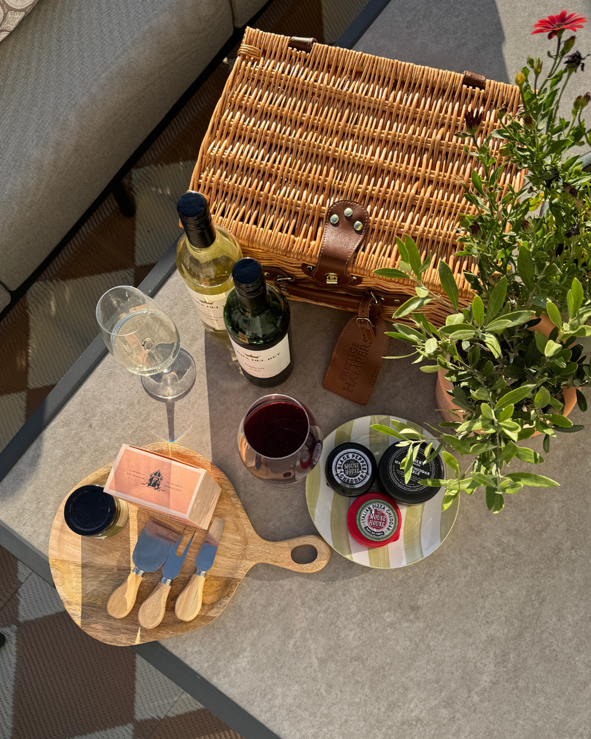 Artisan Cheese & Wine.png